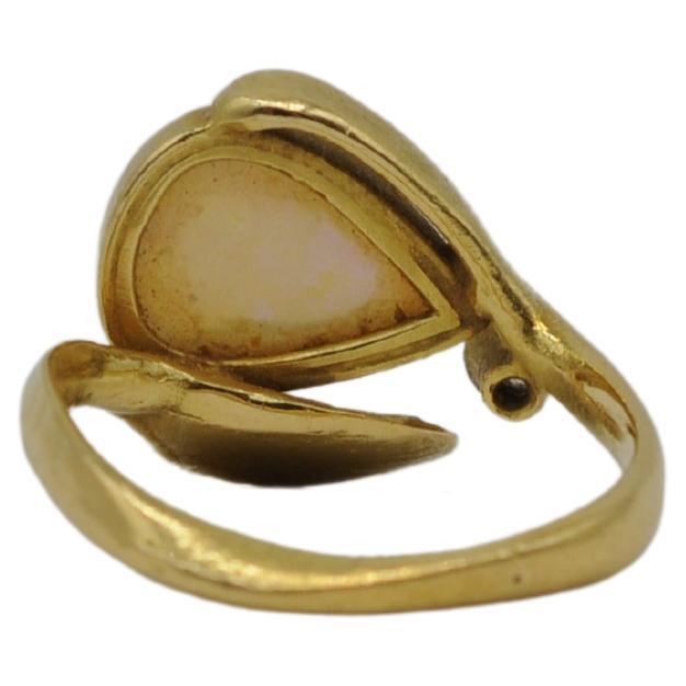 majestic German master goldsmith 18k gold ring with diamond  For Sale 2