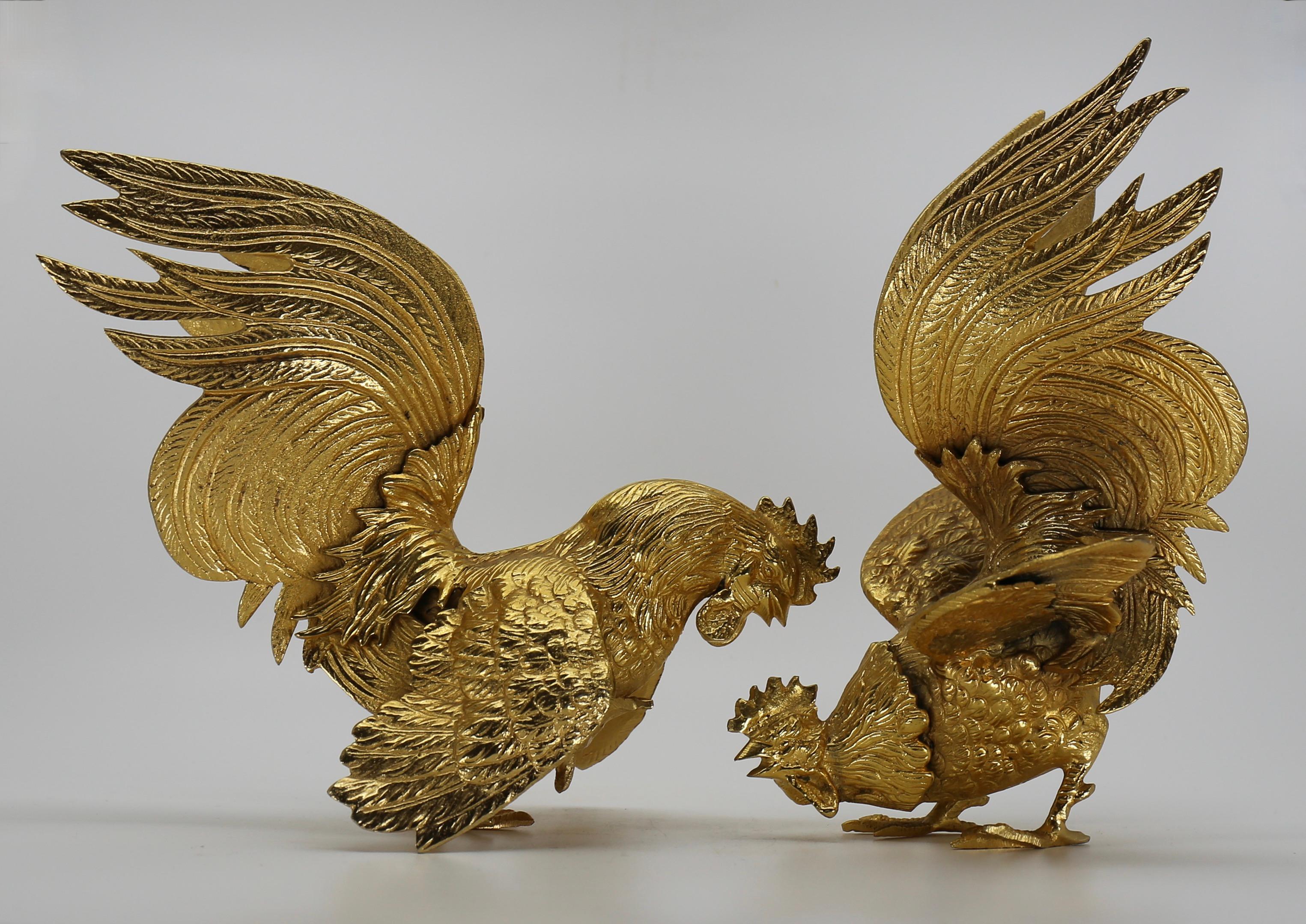 Mid-Century Modern Majestic Gilt Brass Rooster Sculpture Figure, Set 2, France, 1970s For Sale