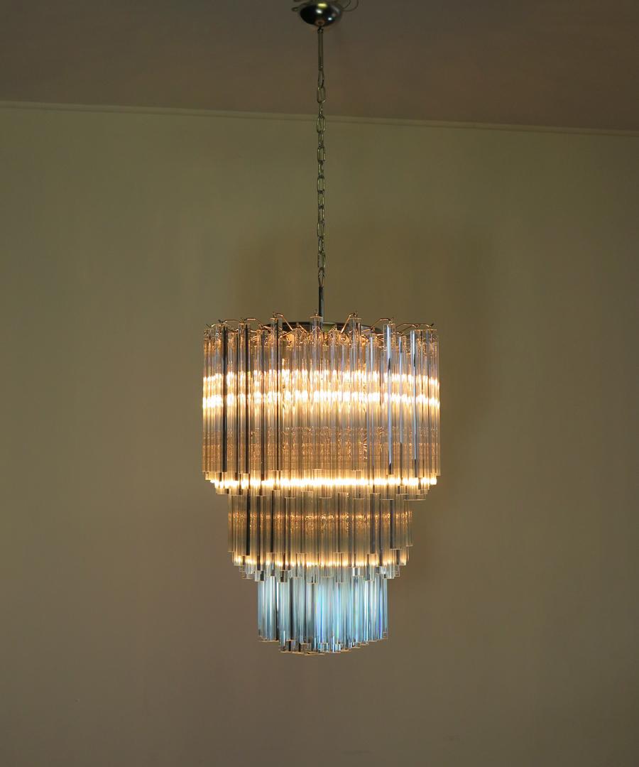 Majestic Italian Pair of Chandelier Triedri, 184 Prism, Murano For Sale 1