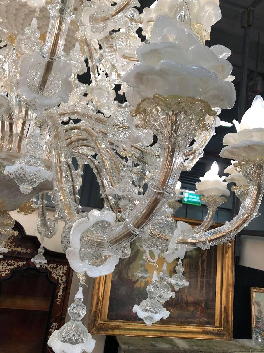 Majestic Italian Chandelier, Murano, 1980s In Excellent Condition In Budapest, HU