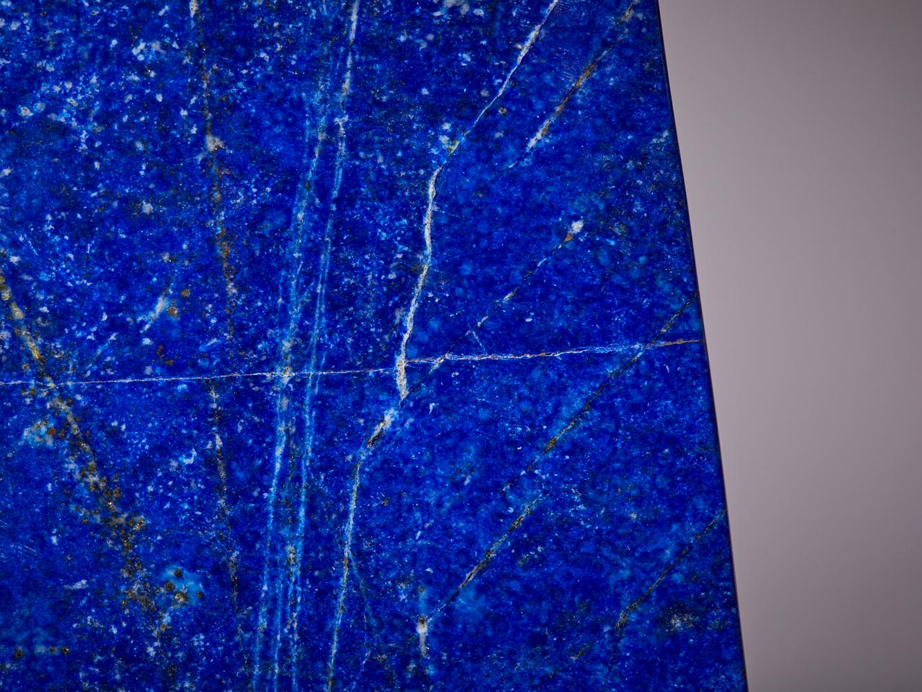 Afghano Majestic Lapis Lazuli: un tesoro blu intenso dall'Afghanistan