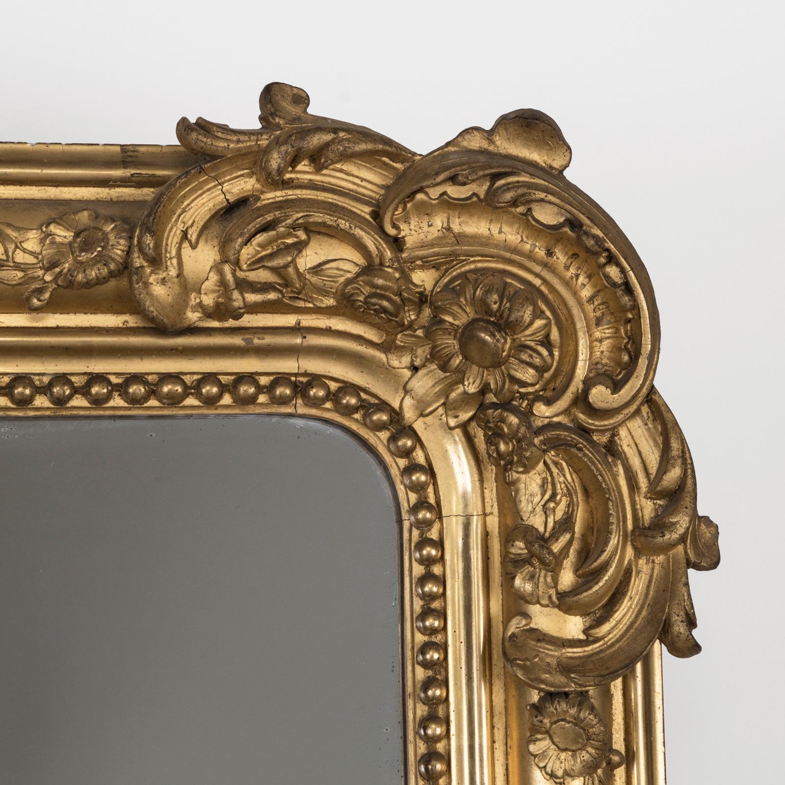 Majestic Large Antique French 19th C Gold Gilt Louis Philippe Mirror, 1850s In Good Condition For Sale In AMSTERDAM, NH