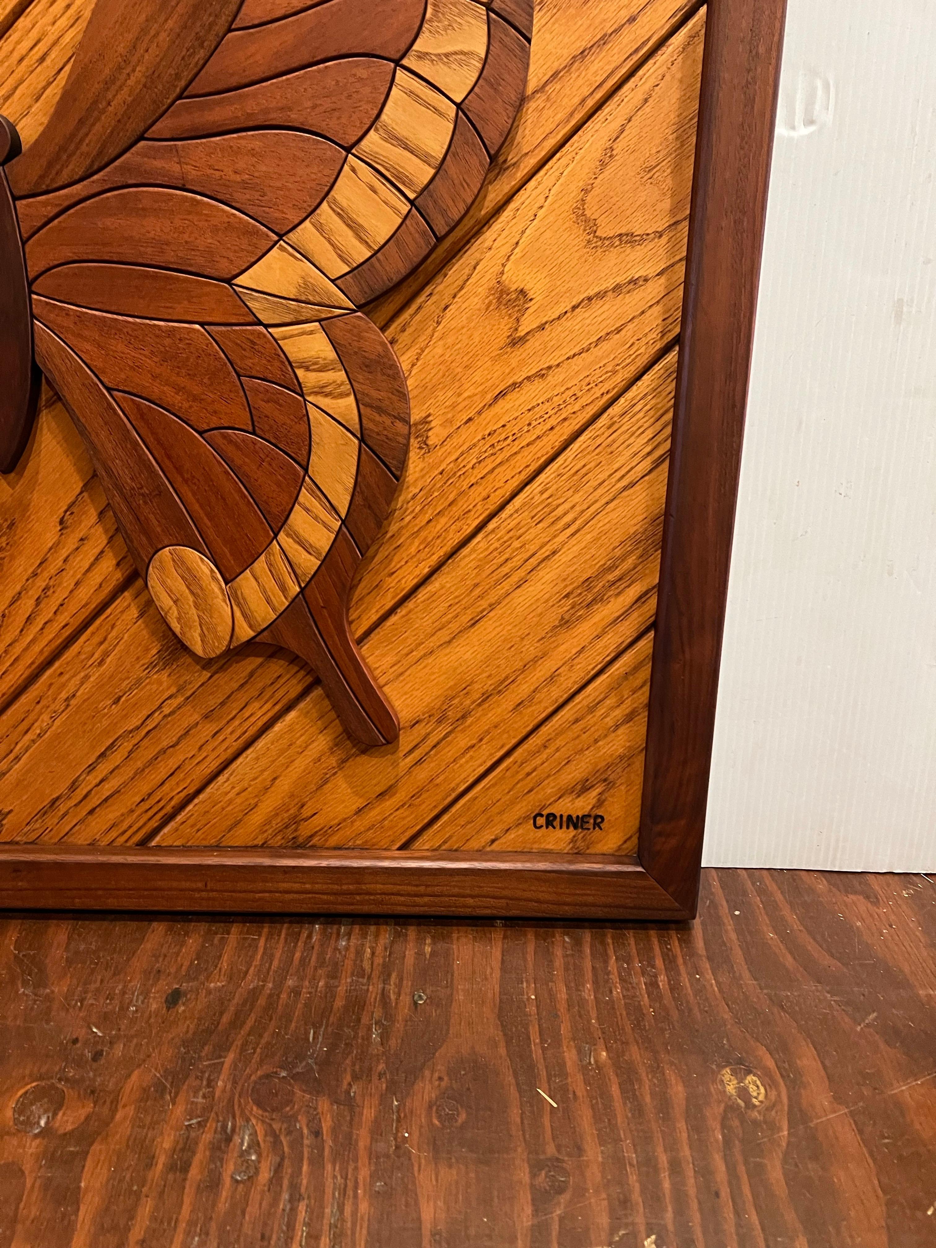 20ième siècle Majestueux grand assemblage papillon en bois de feuillus de Dave Criner California Design en vente
