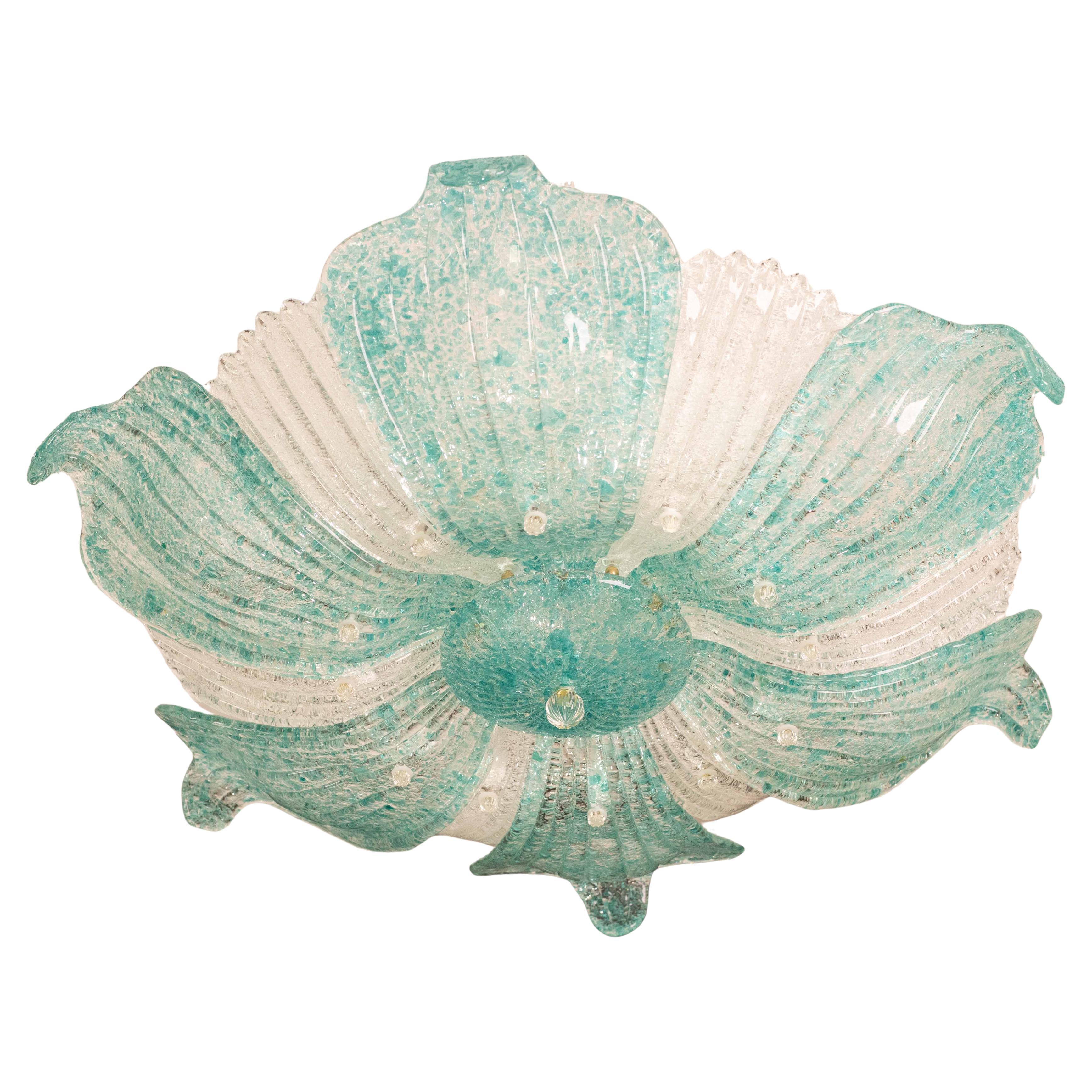 Elegante Deckenleuchte aus Murano im Vintage-Stil mit rosa Glasblättern aus einer historischen neapolitanischen Pizzeria Geeignet für die Einrichtung eines großen Raums

Höhe 30 Zentimeter
Durchmesser 95 Zentimeter

Zeitraum: ca. 1970.

Die