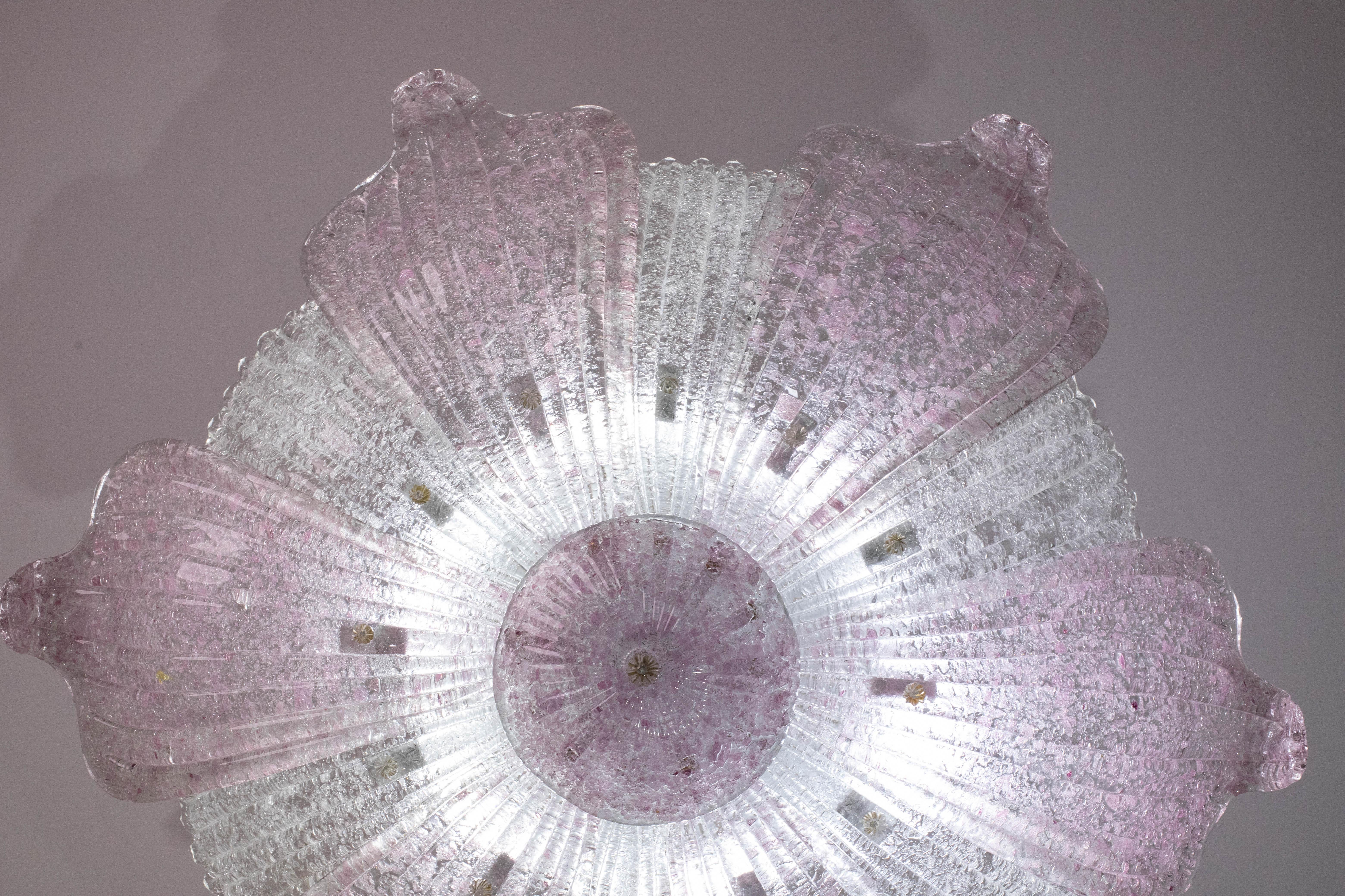 Majestic Lampada da soffitto in vetro di Murano di grandi dimensioni Affascinante lampada da soffitto in vetro di Murano rosa In condizioni buone in vendita a Roma, IT