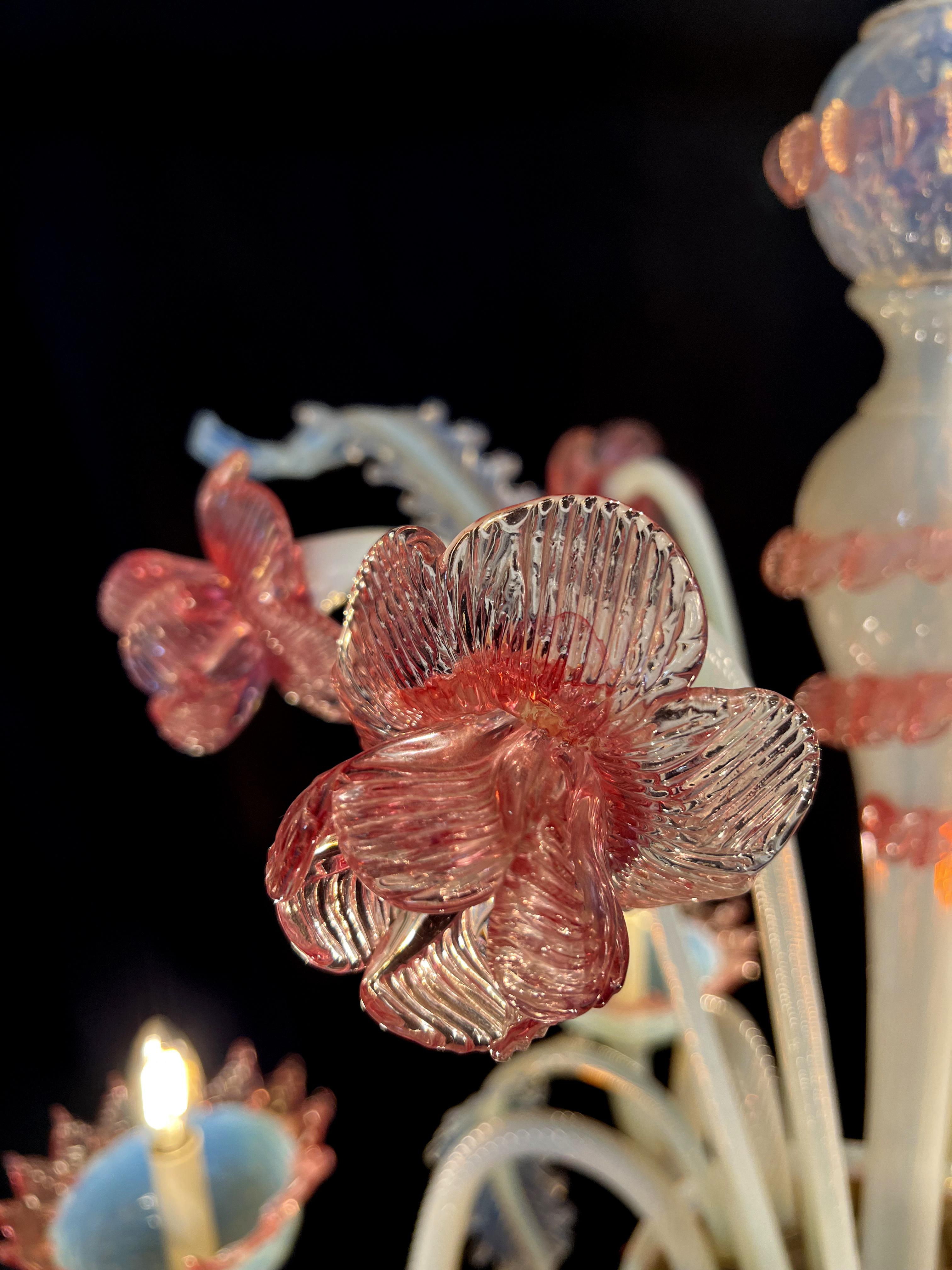Majestic Light Blue and Pink Venetian Chandelier, Murano, 1950s For Sale 4