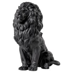 Majestic Lion Sculpture