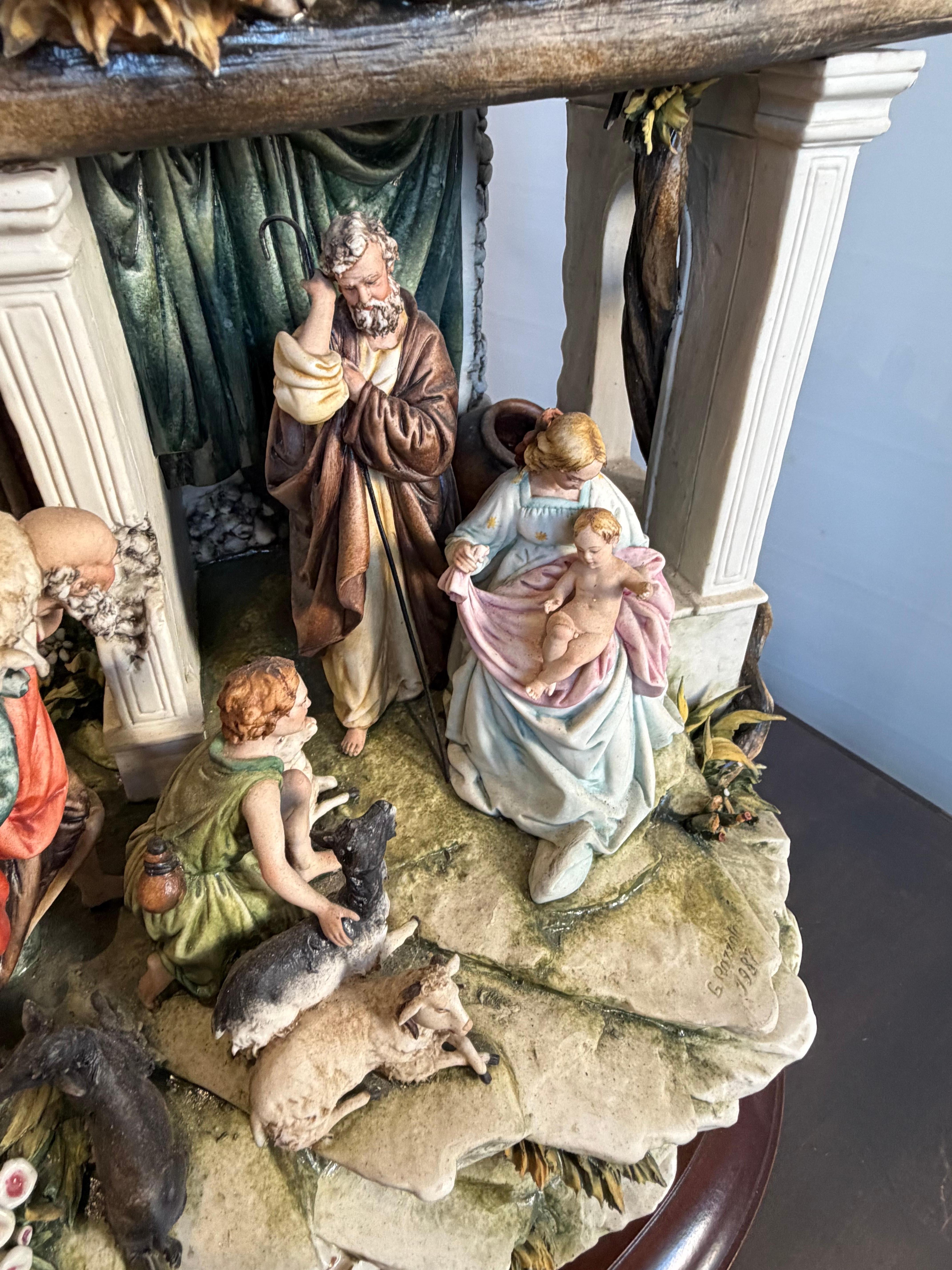 Nativité Majestic, porcelaine de Capodimonte, pièce numérotée 383 sur 500, années 1990 en vente 2
