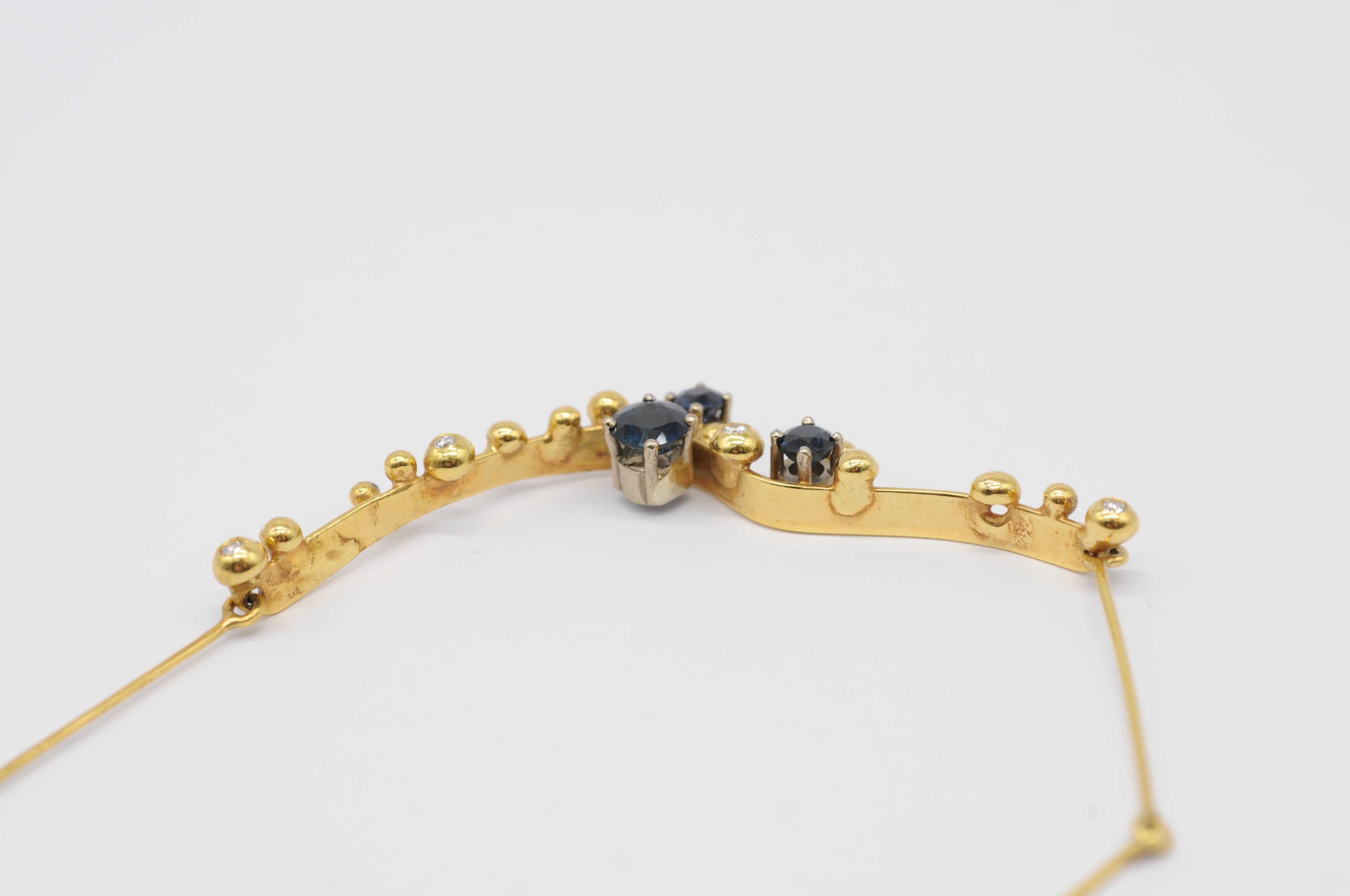 Majestic Necklace in 18k yellow gold with diamond and sapphire For Sale 5