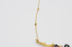 Majestic Necklace in 18k yellow gold with diamond and sapphire