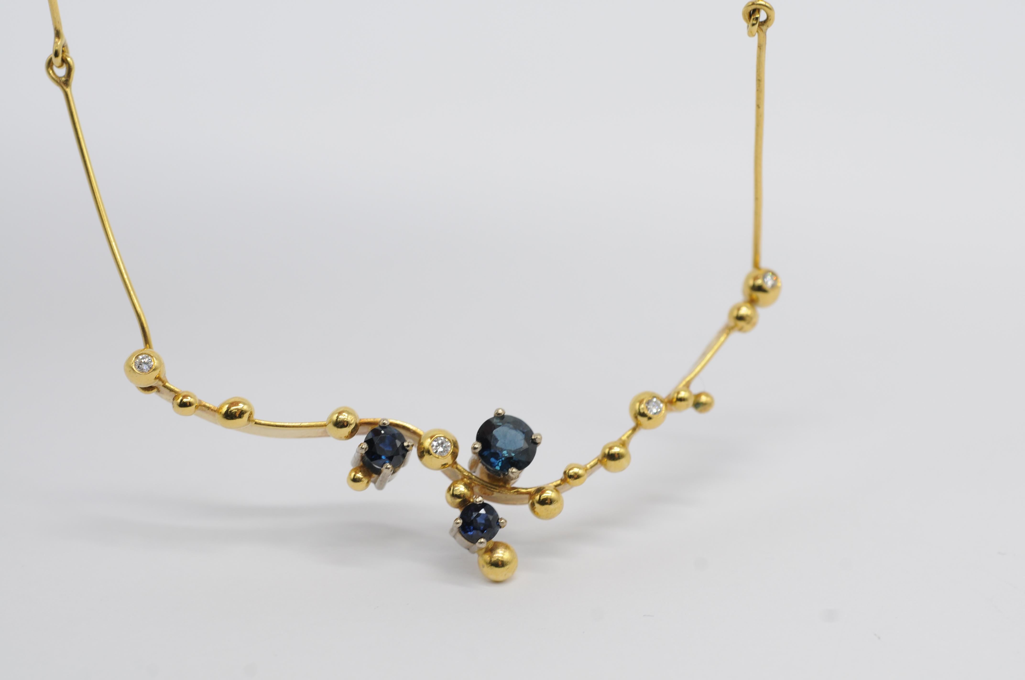 Women's or Men's Majestic Necklace in 18k yellow gold with diamond and sapphire For Sale