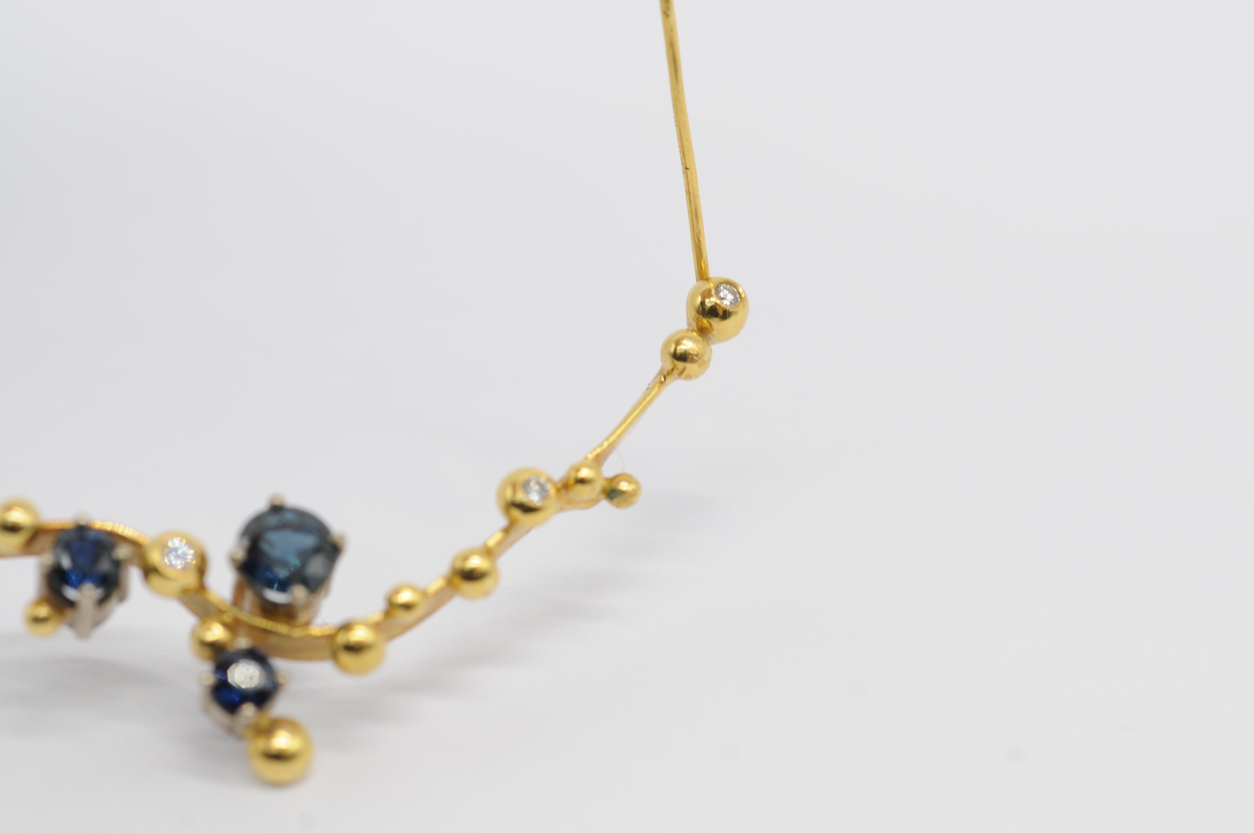 Majestic Necklace in 18k yellow gold with diamond and sapphire For Sale 3