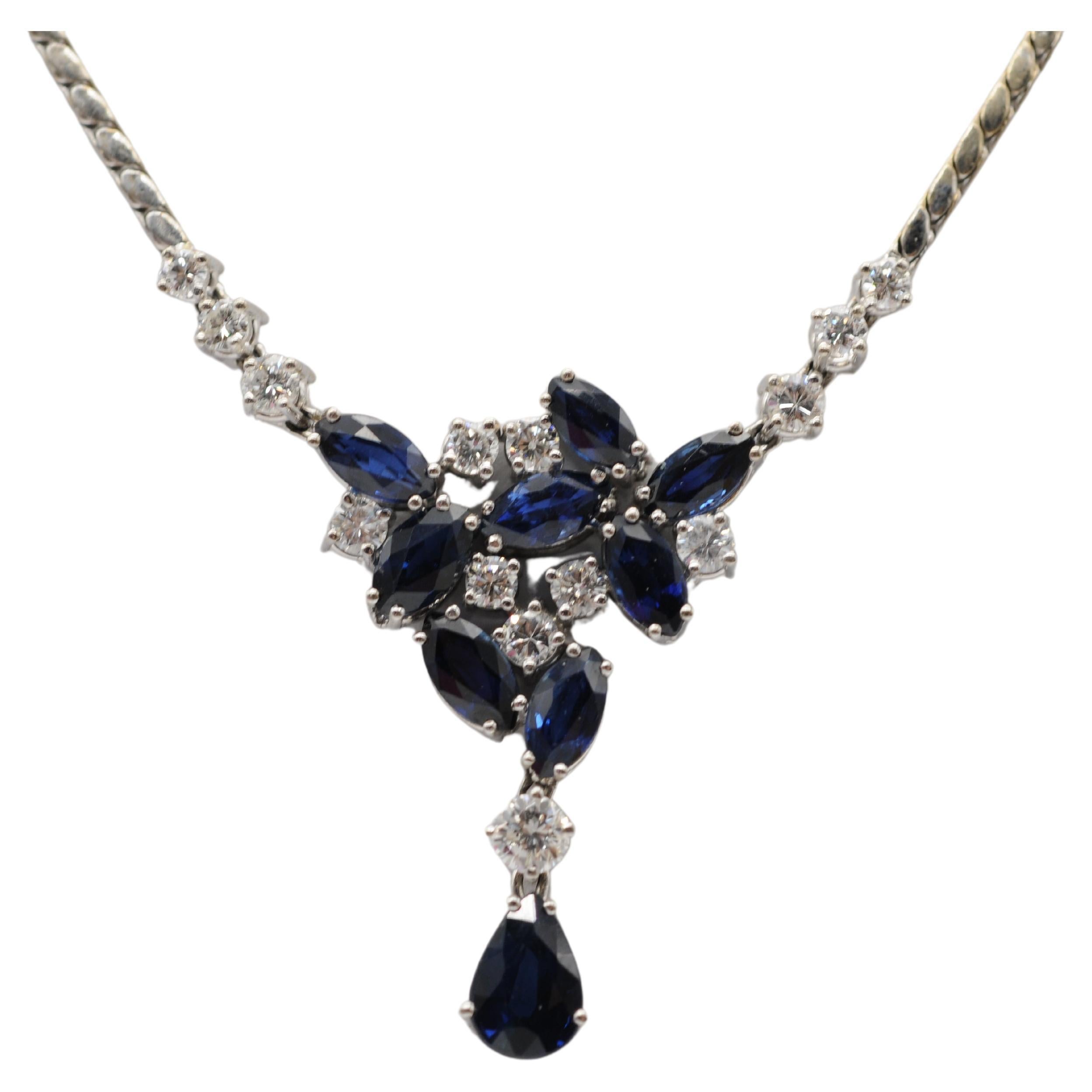 Collar Majestic con diamantes y zafiro en oro blanco de 14k