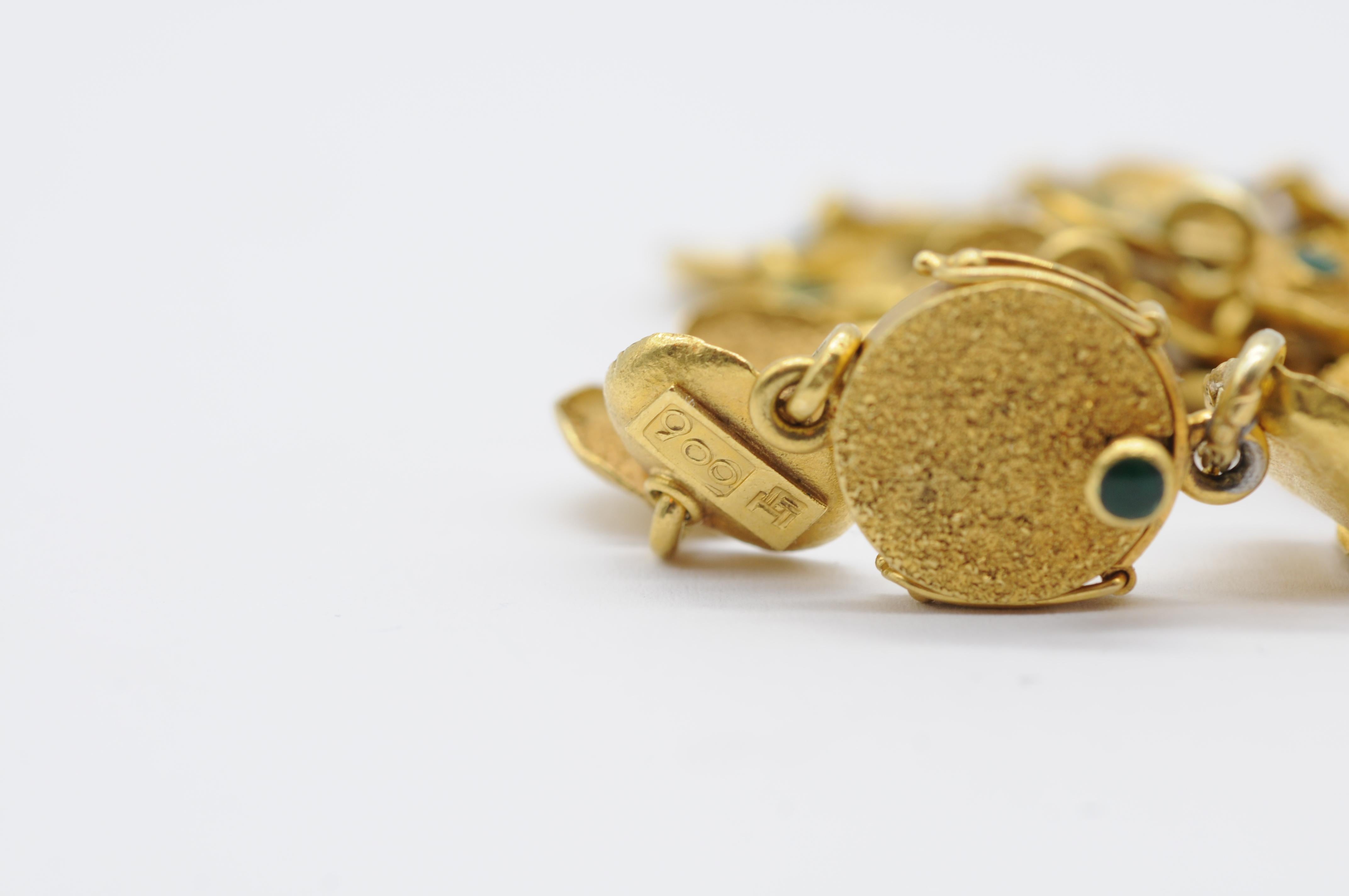 Majestic old German goldsmith master necklace made of 21k gold For Sale 10