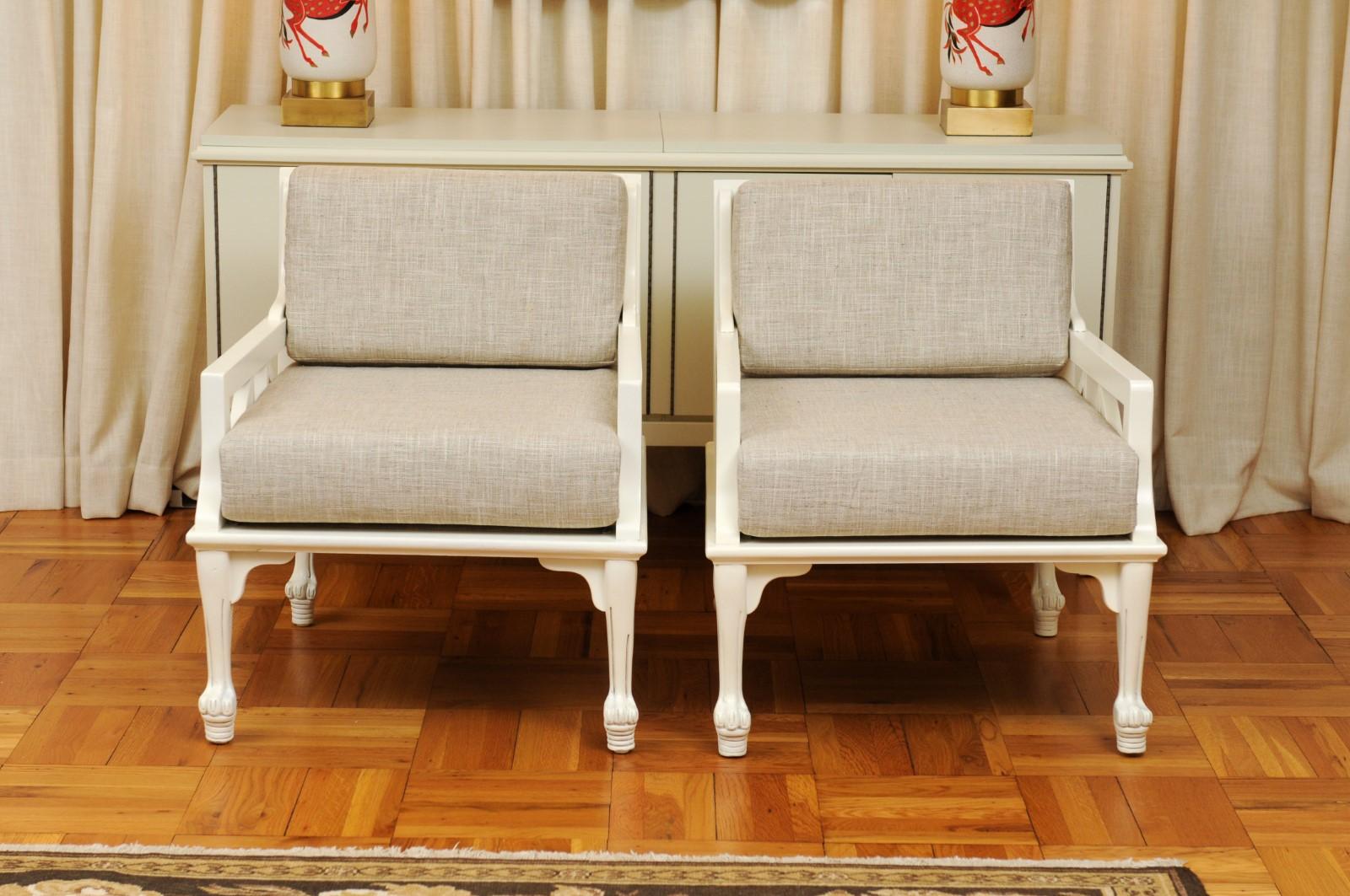 Américain Majestueuse paire de fauteuils Thebes de John Hutton pour Randolph & Hein, datant d'environ 1975 en vente