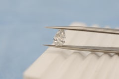 Majestätischer birnenförmiger Diamantschliff Reinheit:Vs1 Farbe:H 1,20ct