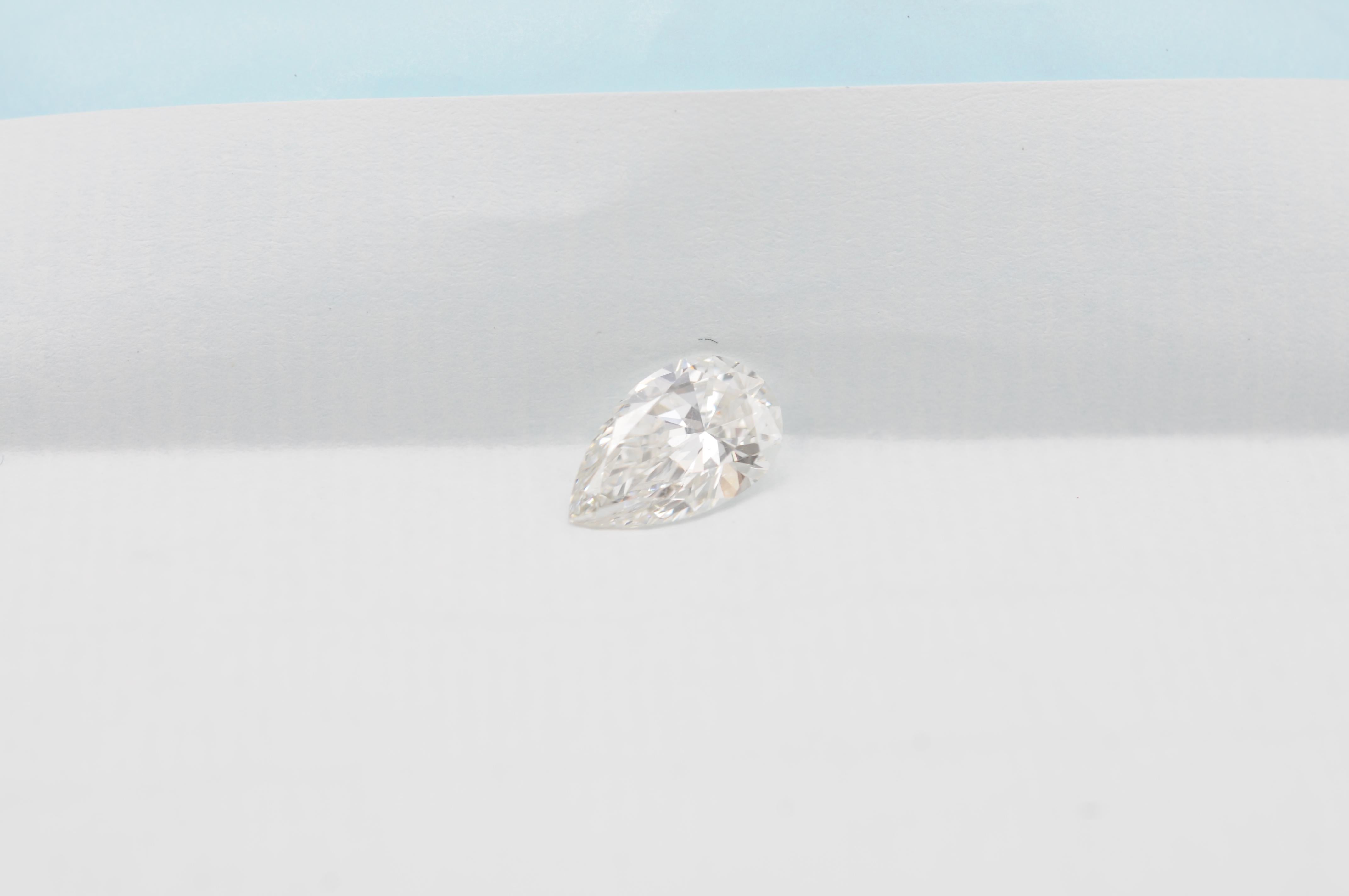 Majestuoso diamante talla pera claridad:Vs1 Color:H 1,20ct Corte pera en venta