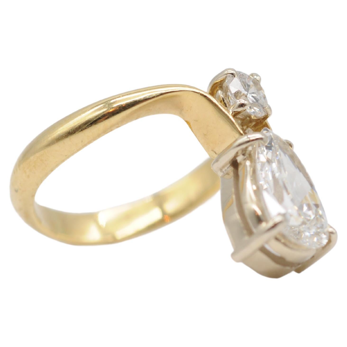 Majestic pear cut diamond engagement ring 