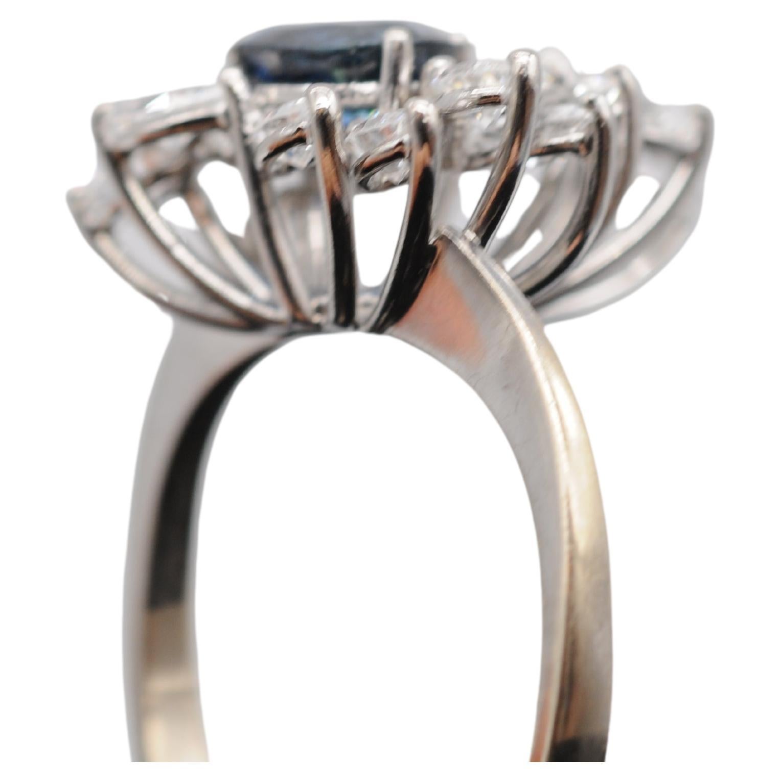 Majestic pear-cut sapphire with navette diamond-cut ring in 18k white gold. For Sale 5