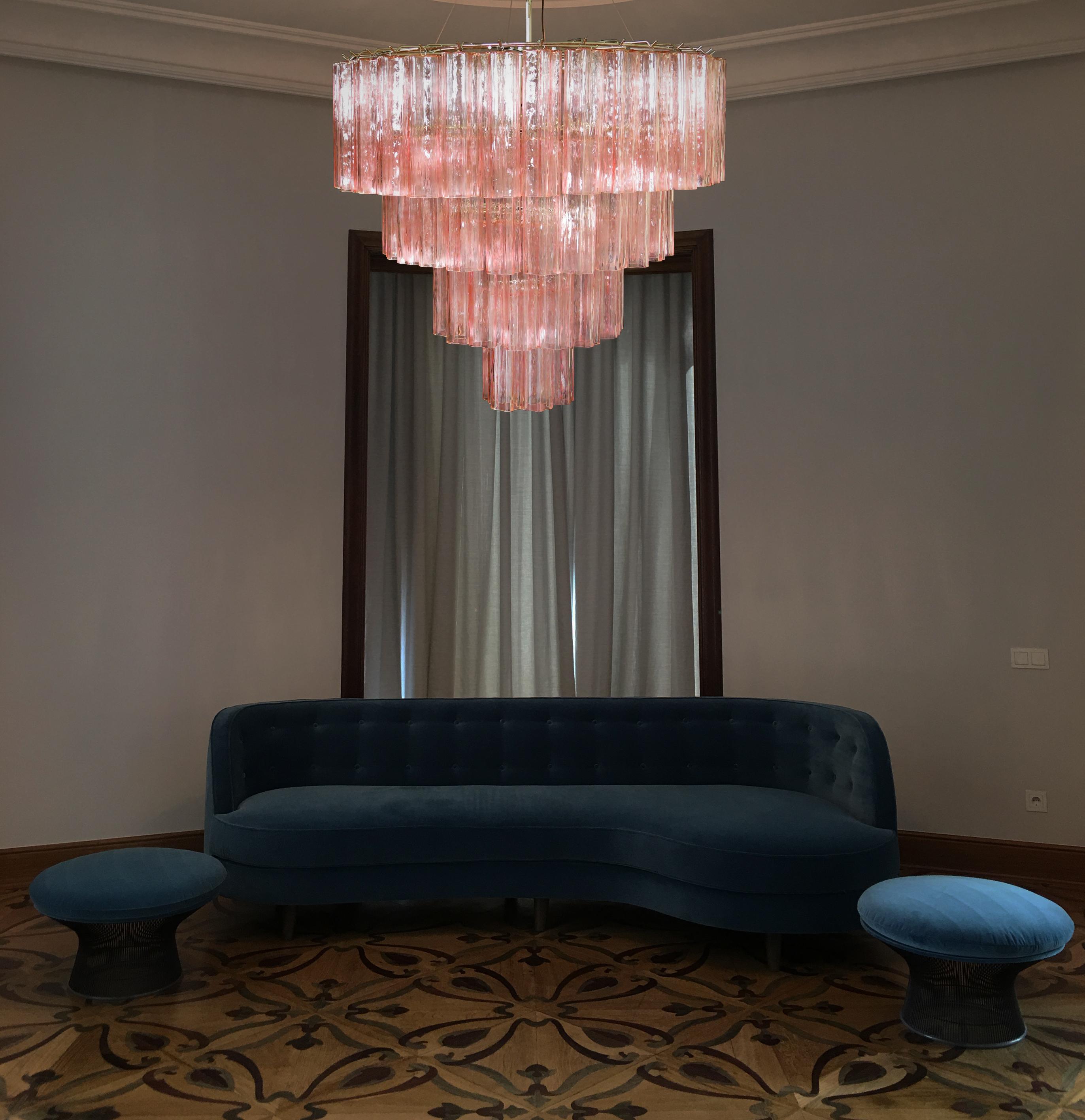 Majestic Pink Murano Chandelier For Sale 1