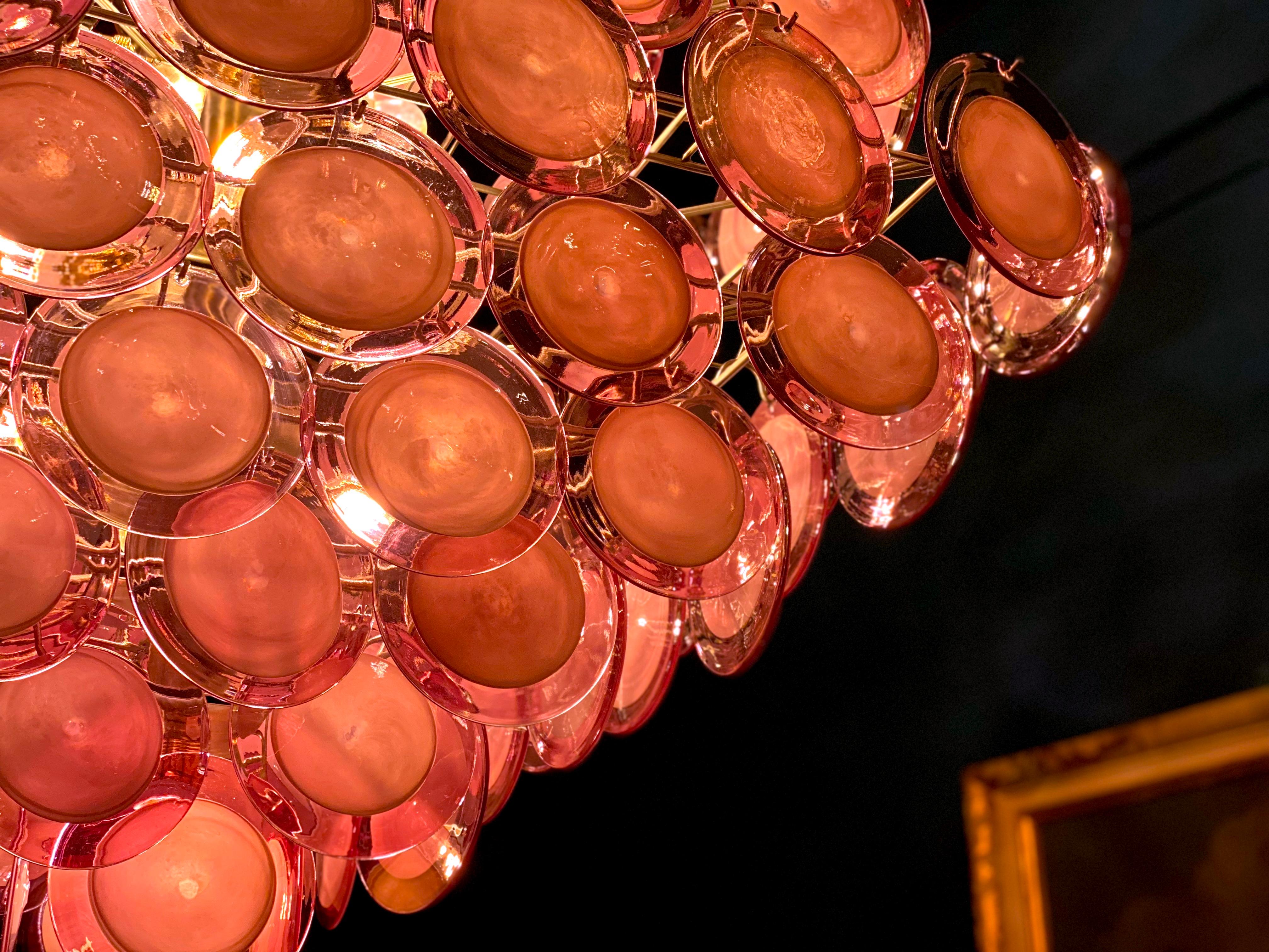 Kronleuchter aus lila Muranoglas mit Scheiben im Angebot 5