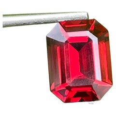 Majestic Red Rhodolite Garnet 2.50 carats Emerald Cut Gemstone from Madagascar