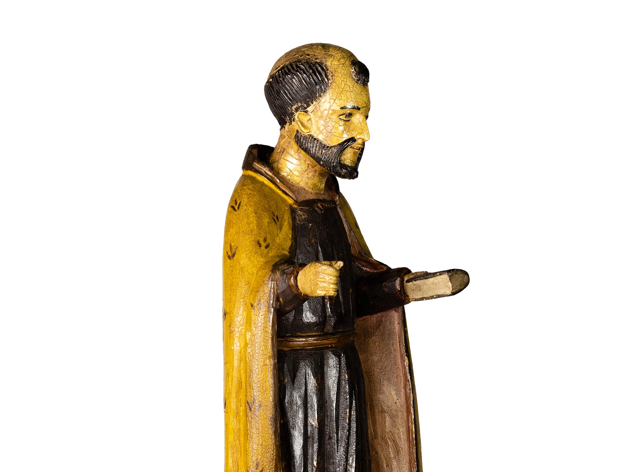 Statua Majestic di San Benedetto, simbolo sacro di fede e guida, XX secolo In condizioni buone in vendita a Lisbon, PT