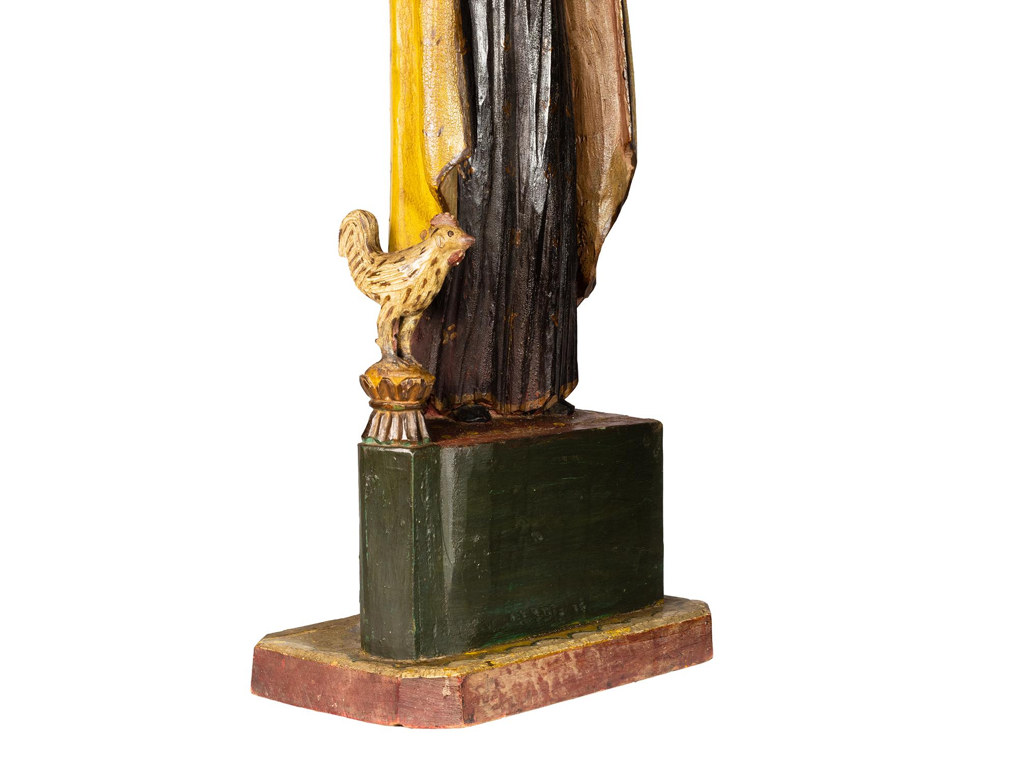 Legno Statua Majestic di San Benedetto, simbolo sacro di fede e guida, XX secolo in vendita