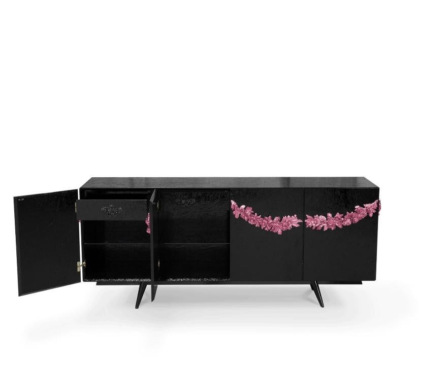 Contemporary Majestic Sideboard in Black Lacquered with Floral Detail For Sale