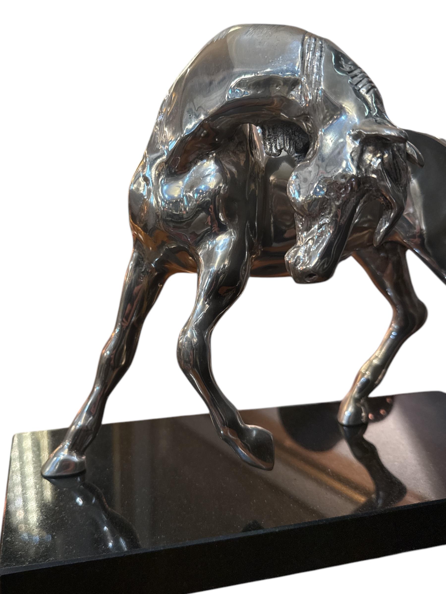 Escultura Caballo de Plata Majestuoso en Excelente estado para la venta en Pasadena, CA