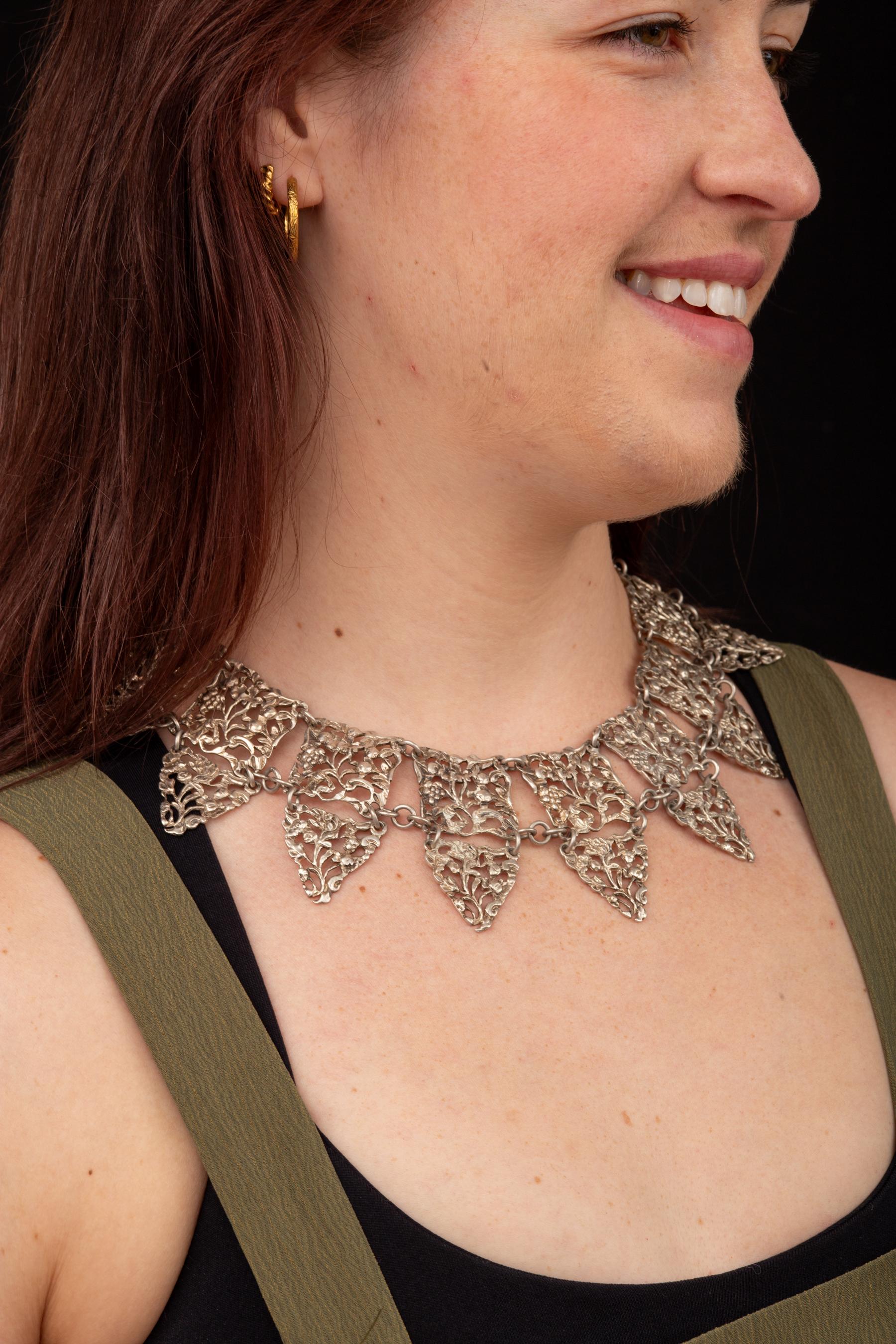 Majestuoso collar Art Nouveau de plata de ley c. 1910 en venta 4