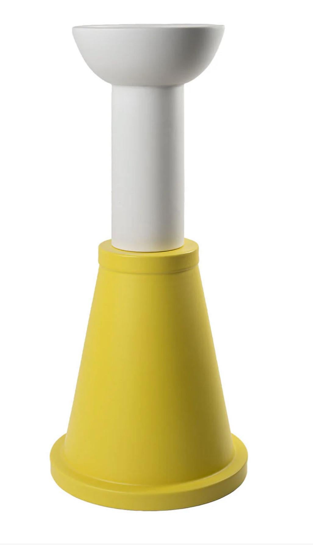 Italiano Majestic Vaso alto in ceramica di Natalie Du Pasquier by Bitossi in vendita