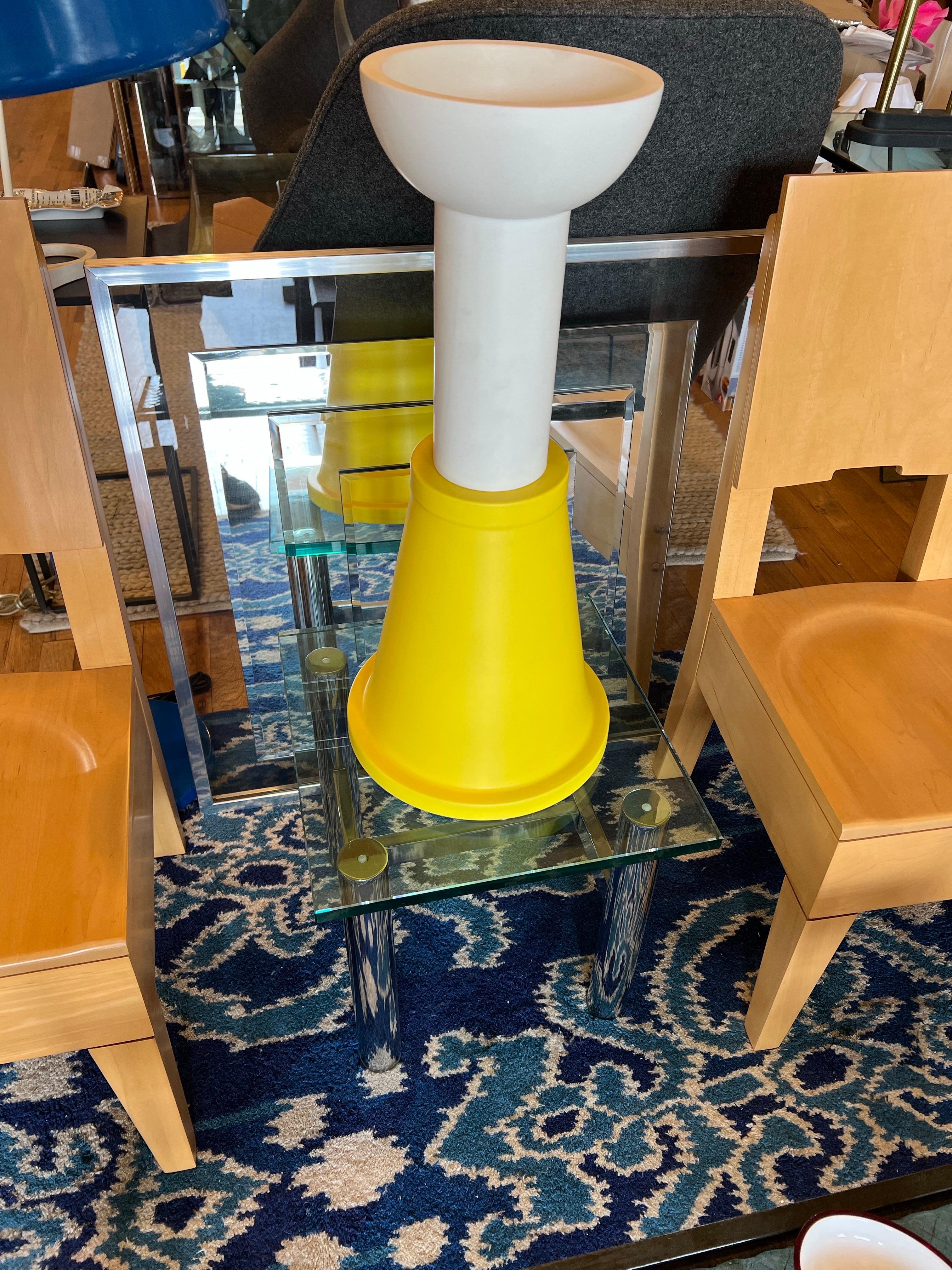 Majestic Vaso alto in ceramica di Natalie Du Pasquier by Bitossi In condizioni Nuovo in vendita a San Diego, CA