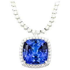 Collana tennis con tanzanite e diamanti Majestic in platino