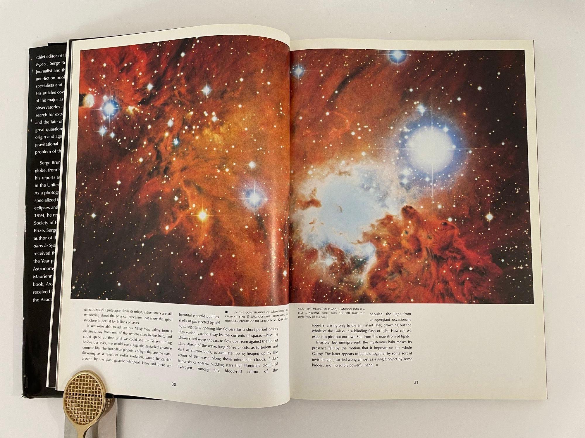 Papier Majestic Universe Views from Here to Infinity Livre à couverture rigide en vente