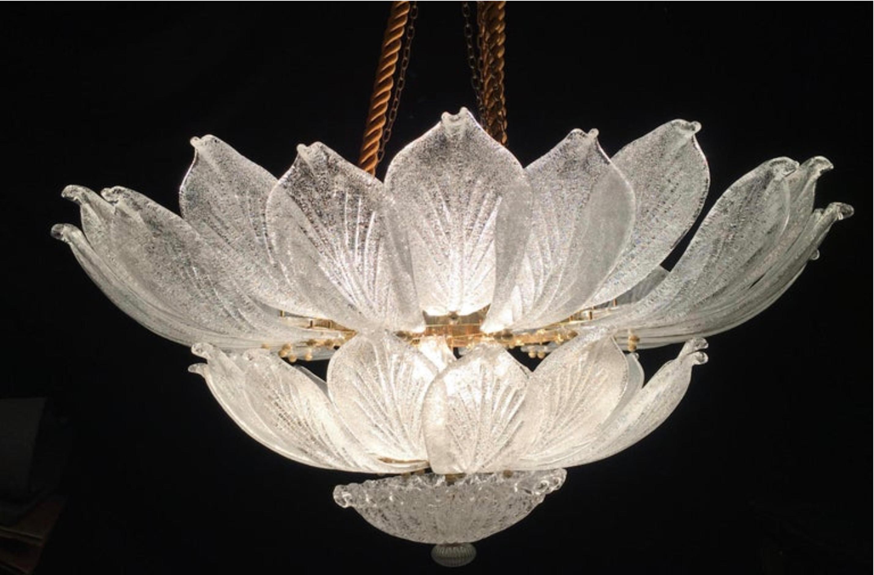 Majestic Venetian Ceiling light. Murano  In Good Condition For Sale In Budapest, HU