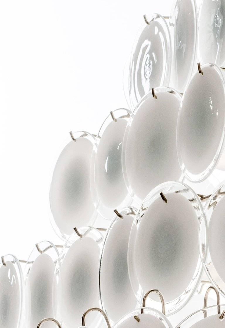 Majestueux lustre de Murano à disques blancs, années 1990 en vente 4