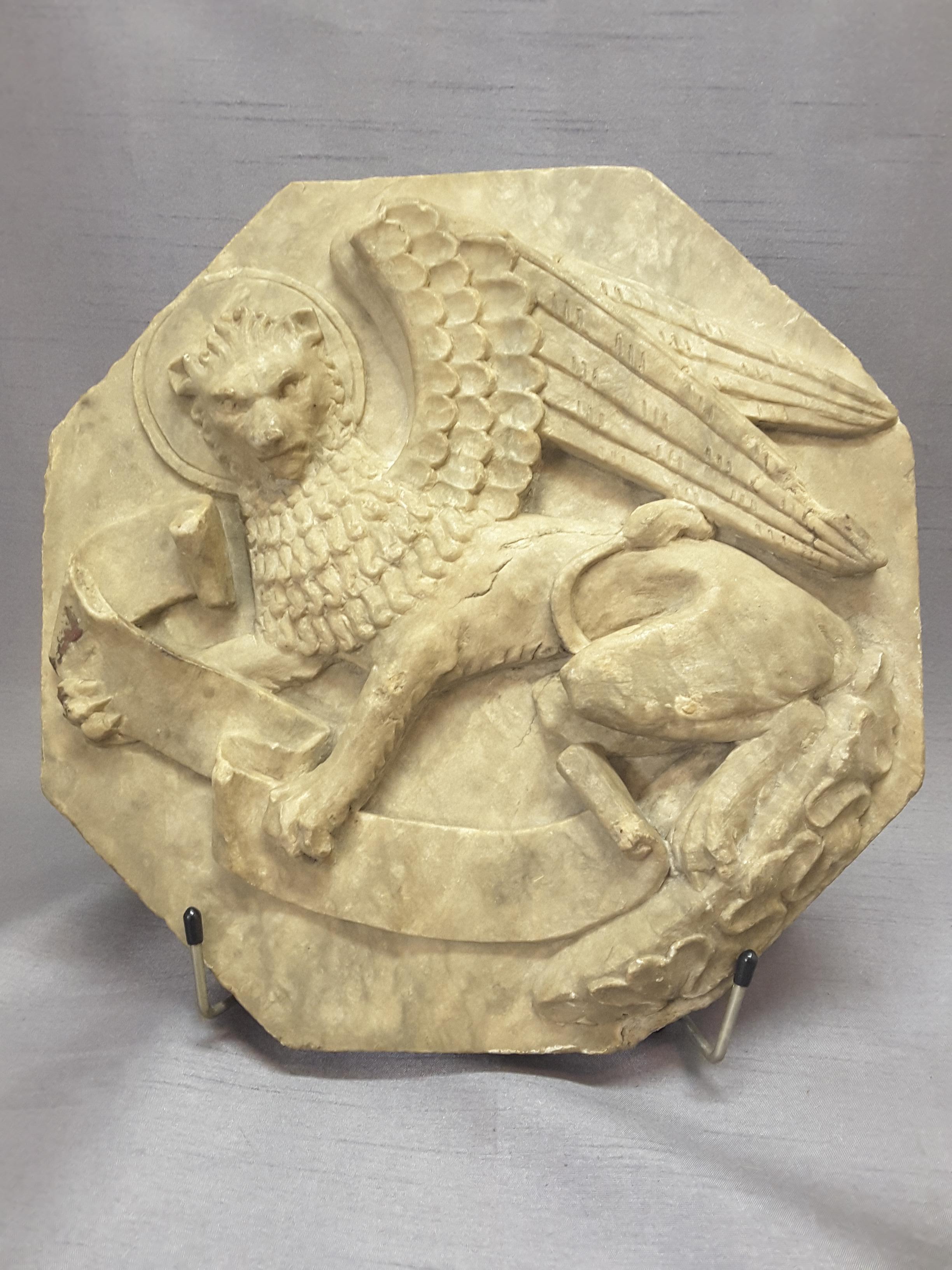 Majestic Winged Lion Building Fragment, Birmingham, Late 18th-Early 19th Century 7