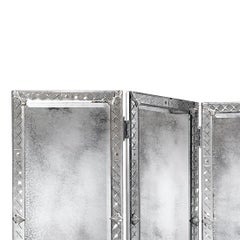 Majesty Screen