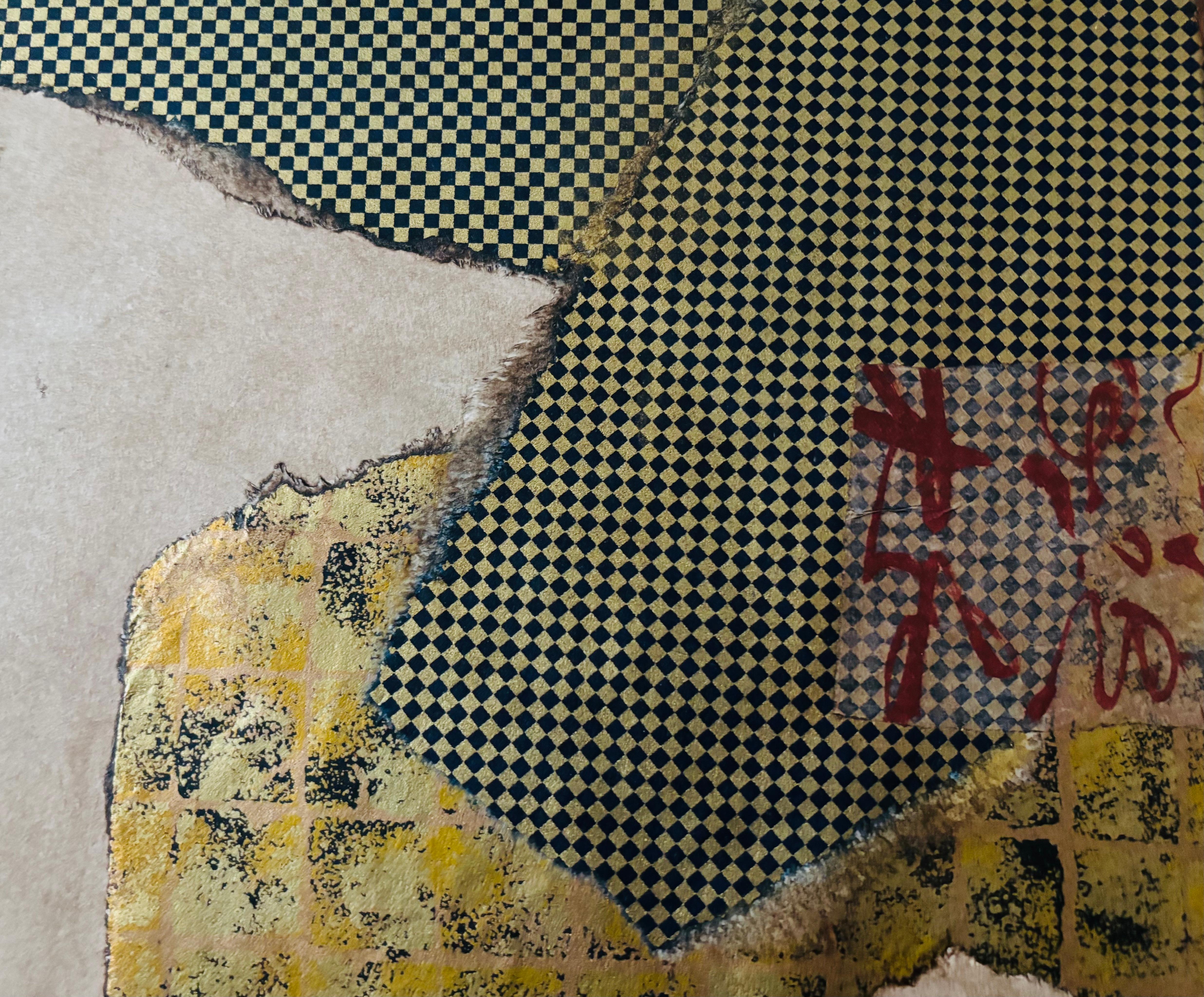 Small Wooden Pieces I: Diptychon Verlorenes Liebesgedicht in Gold (Abstrakt), Mixed Media Art, von Majio