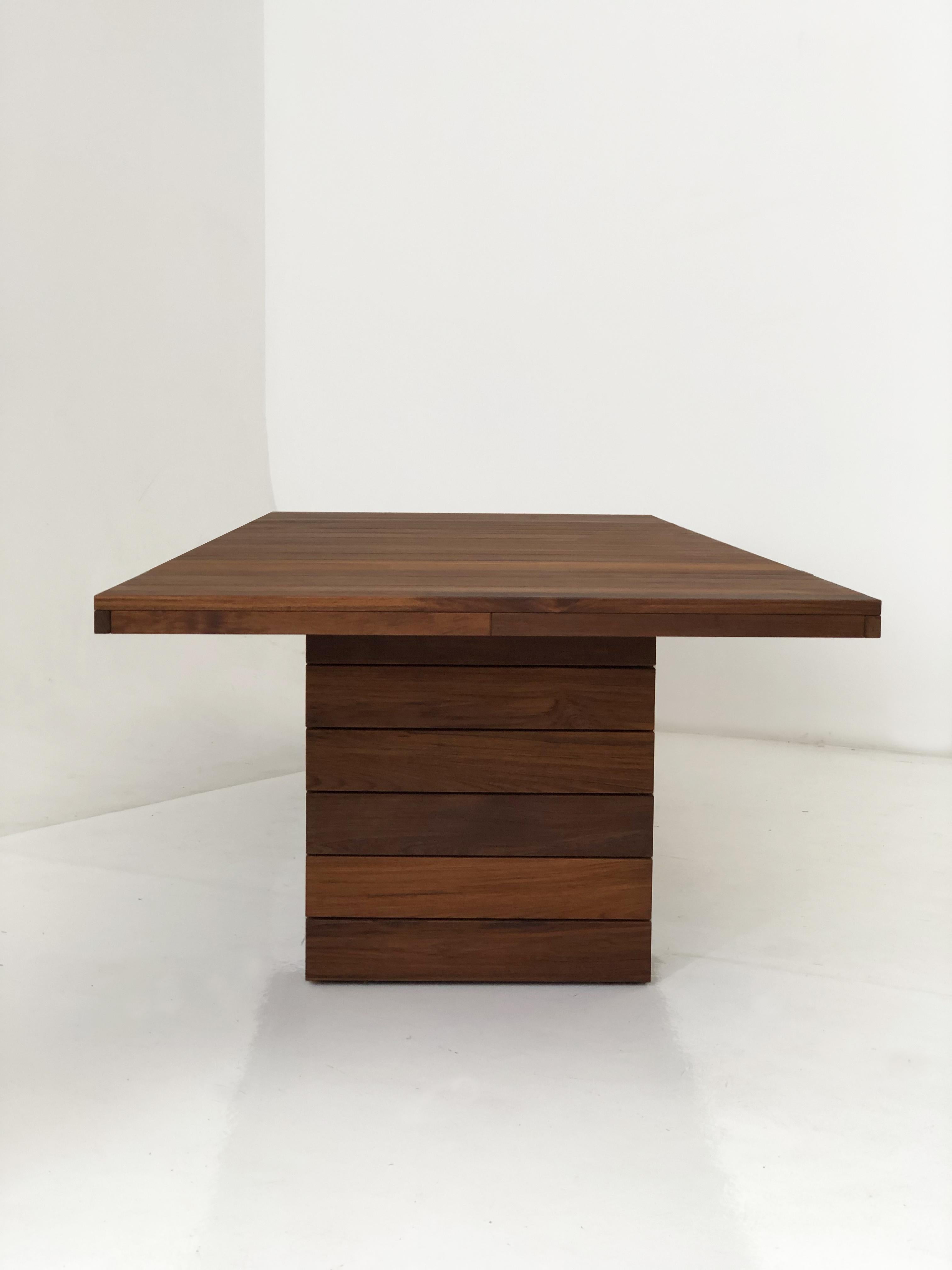 Majo, the Simple and Robust Outdoor Table in Teak Wood In New Condition For Sale In Milan, MI