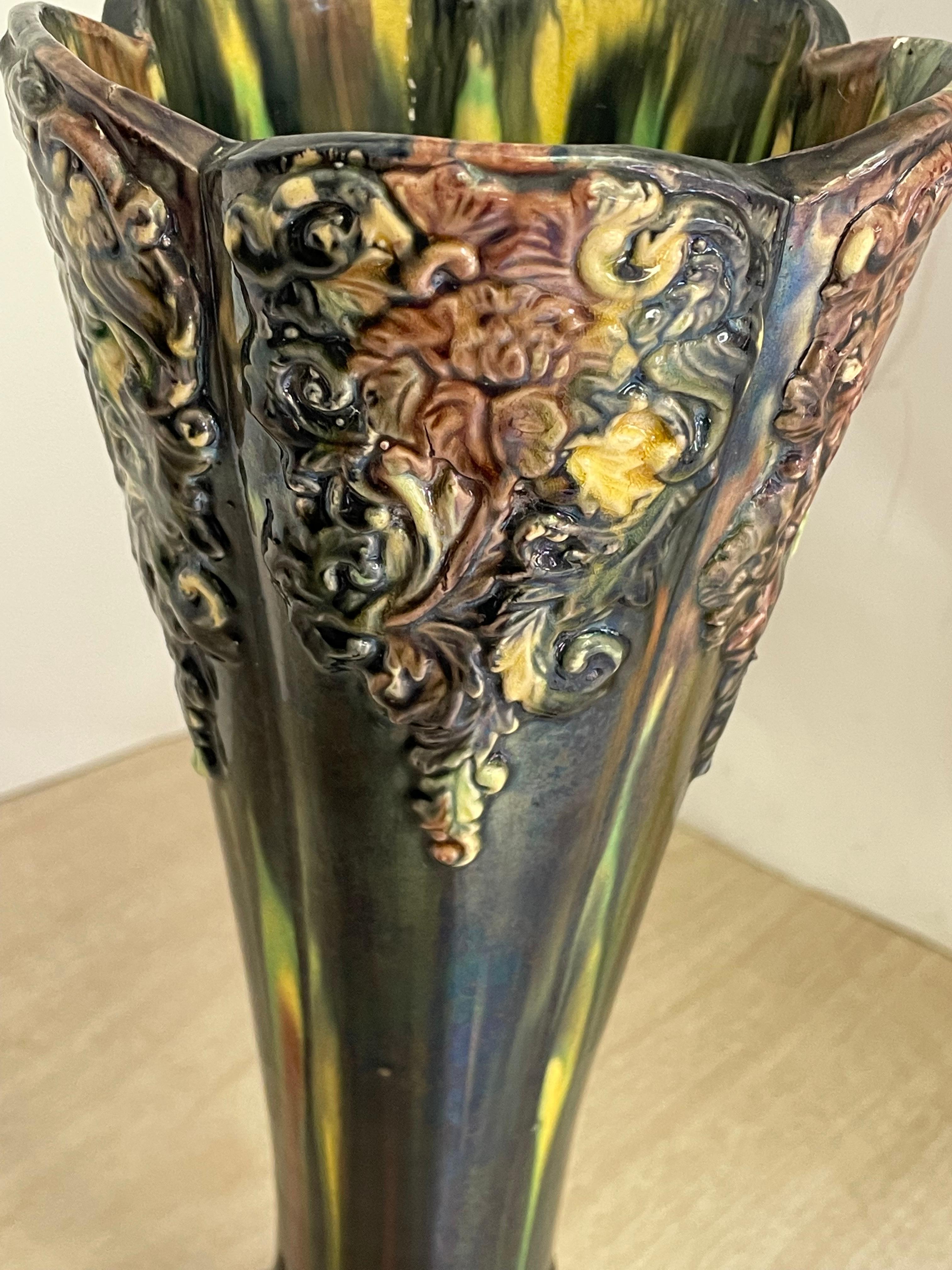 Inconnu Vase majolique de 12