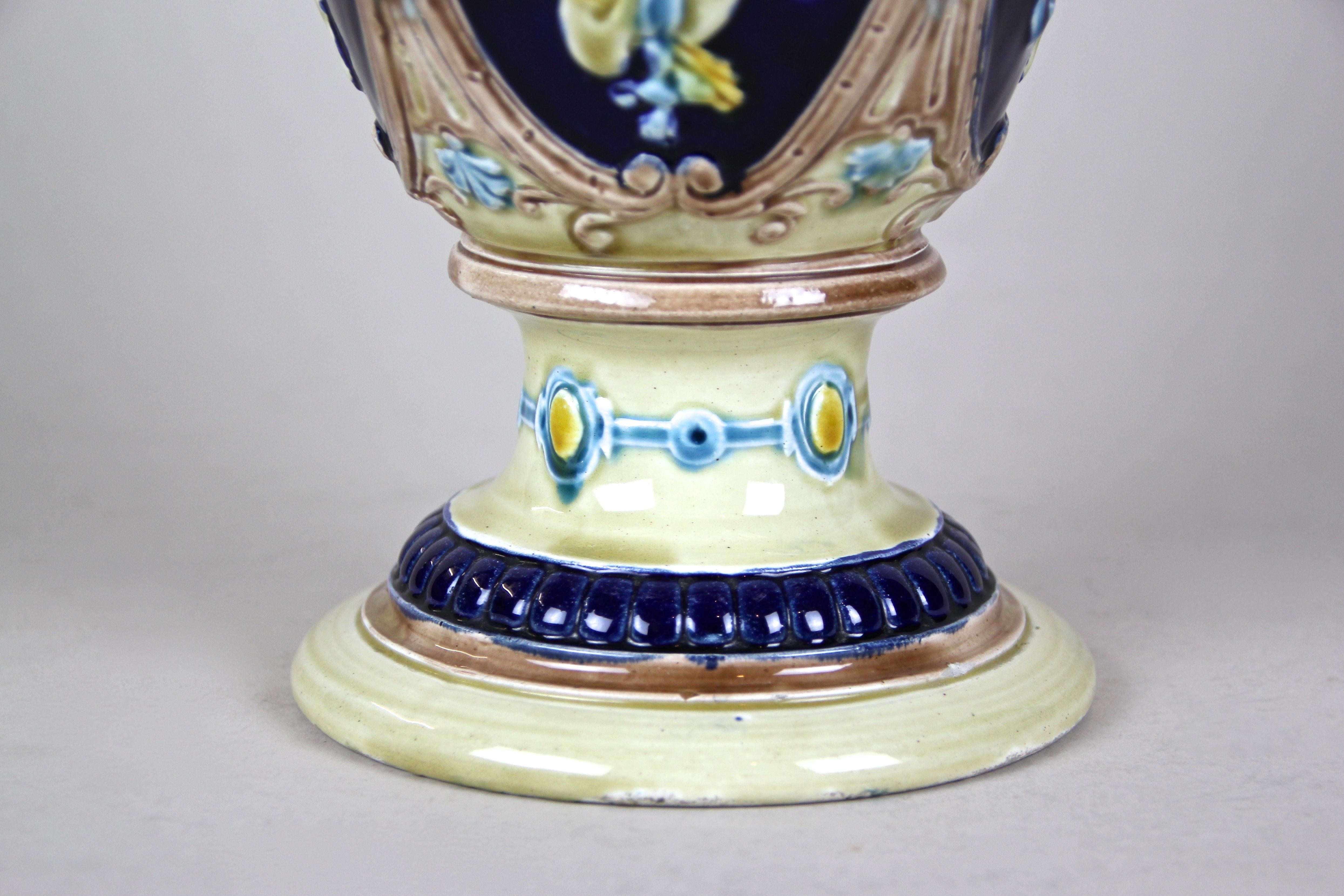 Hand-Painted Majolica Amphora Vase by Schuetz Cilli, Slovenia, circa 1900