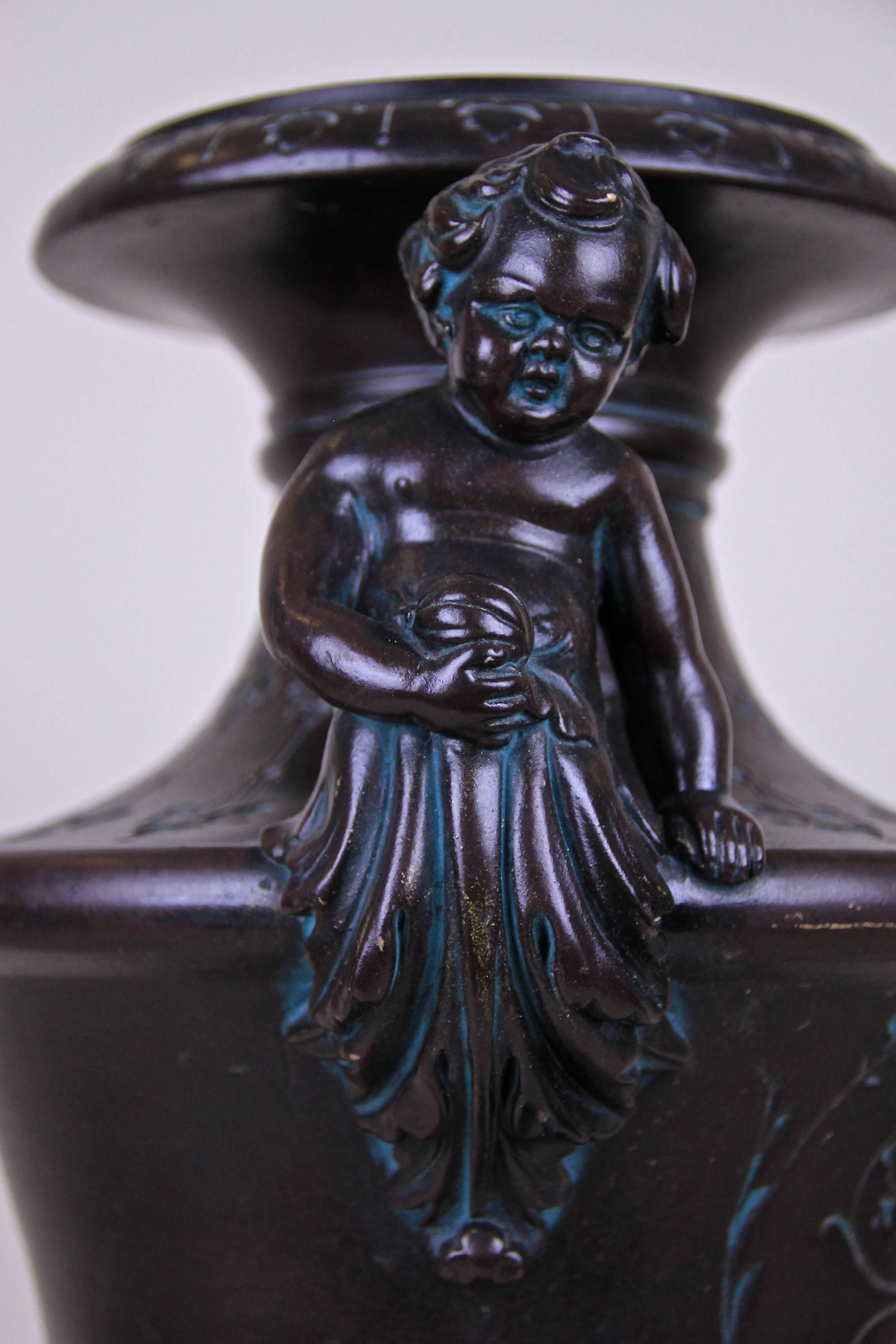Majolica Amphora Vase with Putties by B. Bloch, Bohemia, circa 1890 1