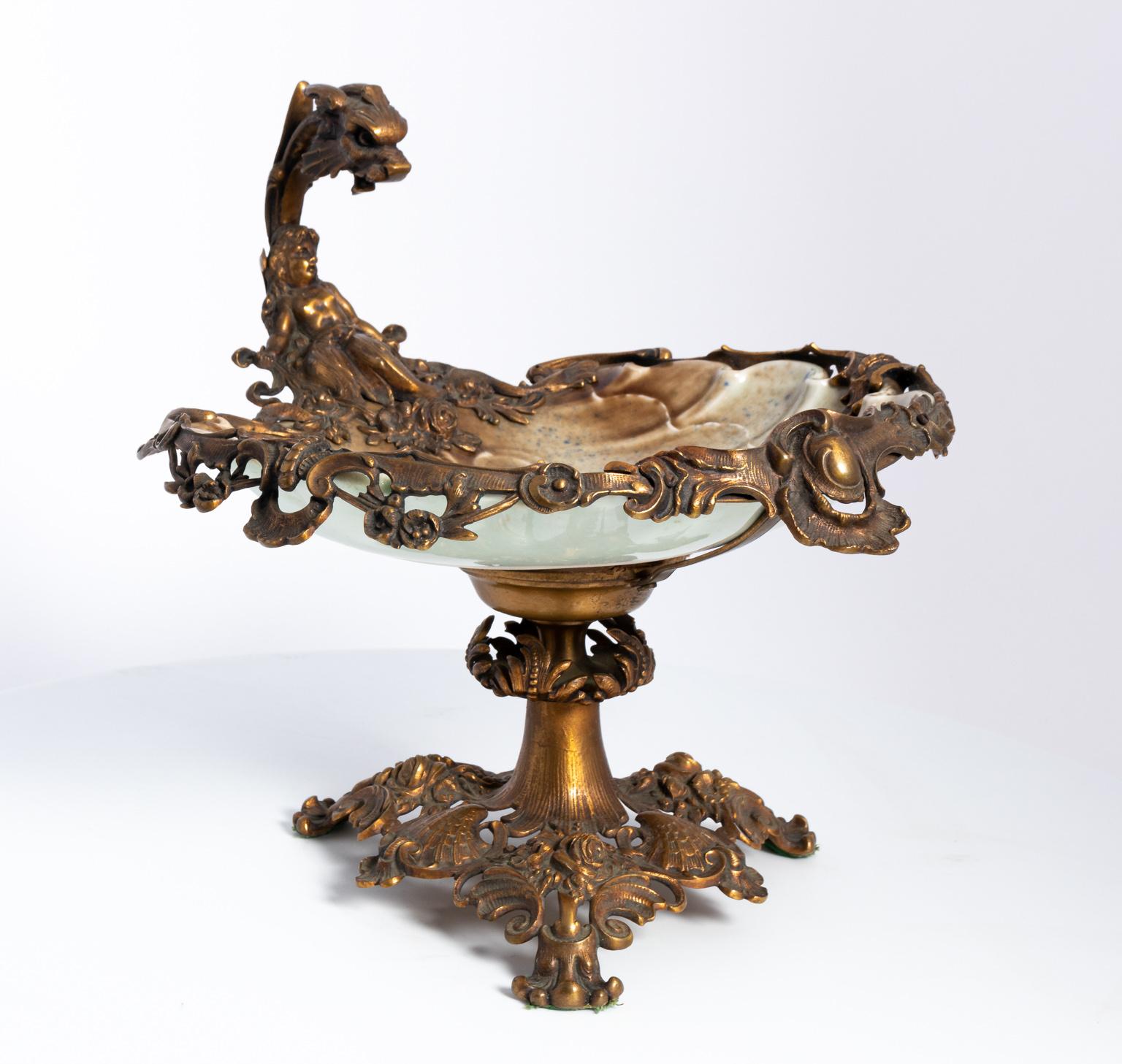 Majolica and Bronze Vintage Shell for Tazza Centerpiece 1