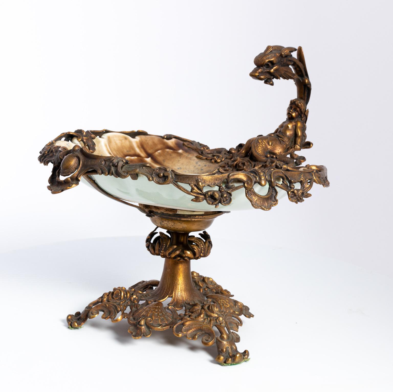 Majolica and Bronze Vintage Shell for Tazza Centerpiece 3
