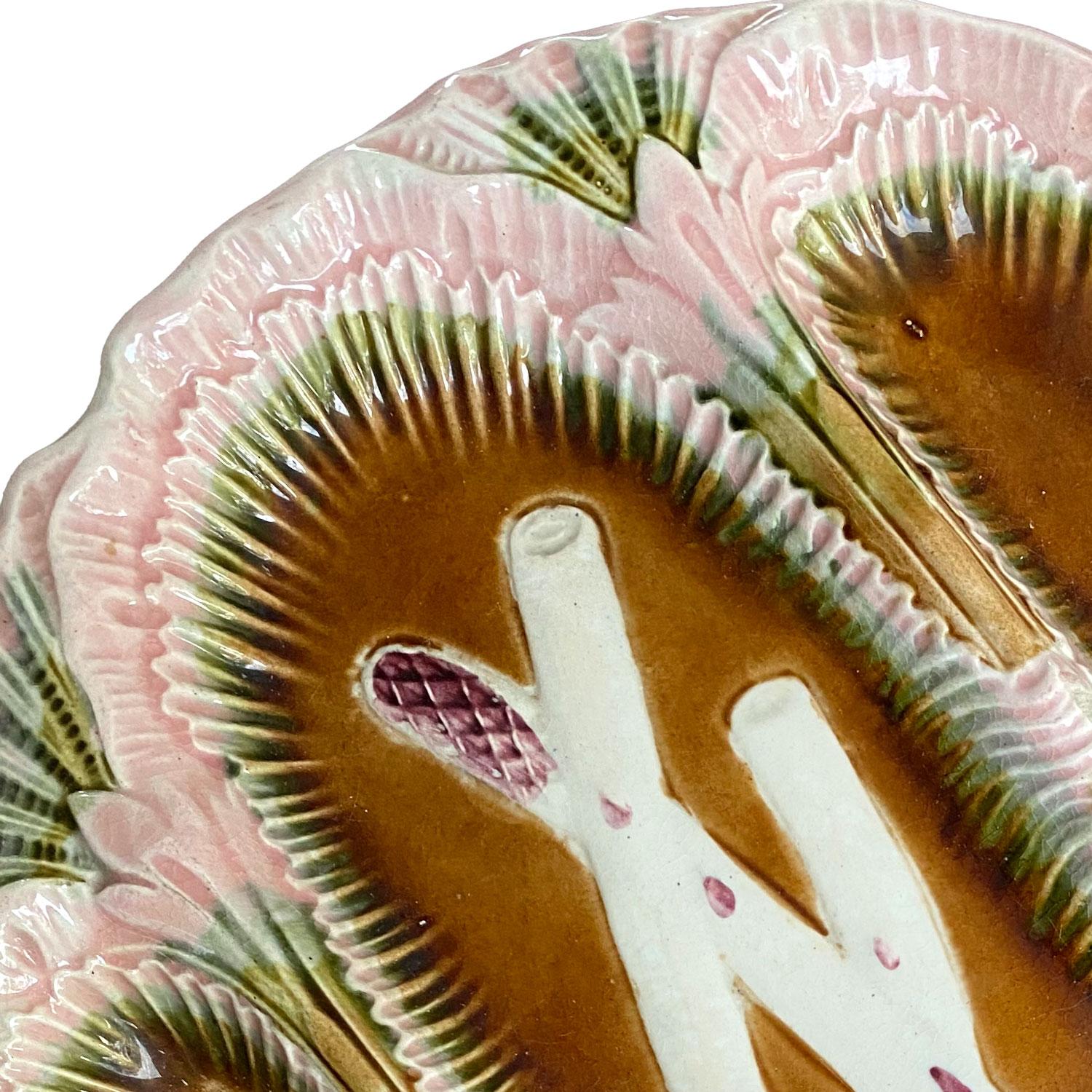 French Majolica Asparagus Plates 19th Century Set of 4 Manufactured by Orchies