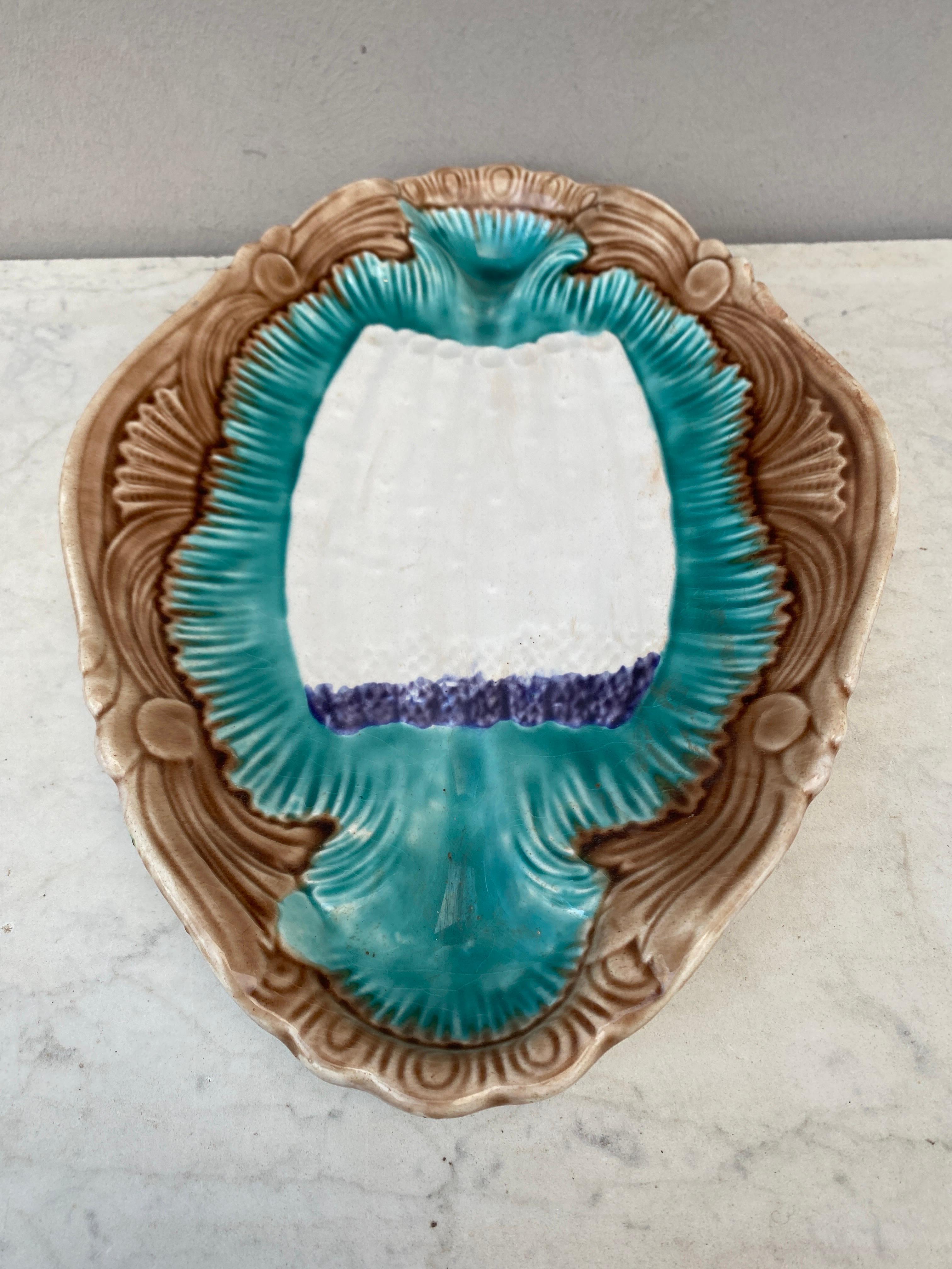 Majolica Asparagus Platter Orchies Circa 1900 In Good Condition For Sale In Austin, TX