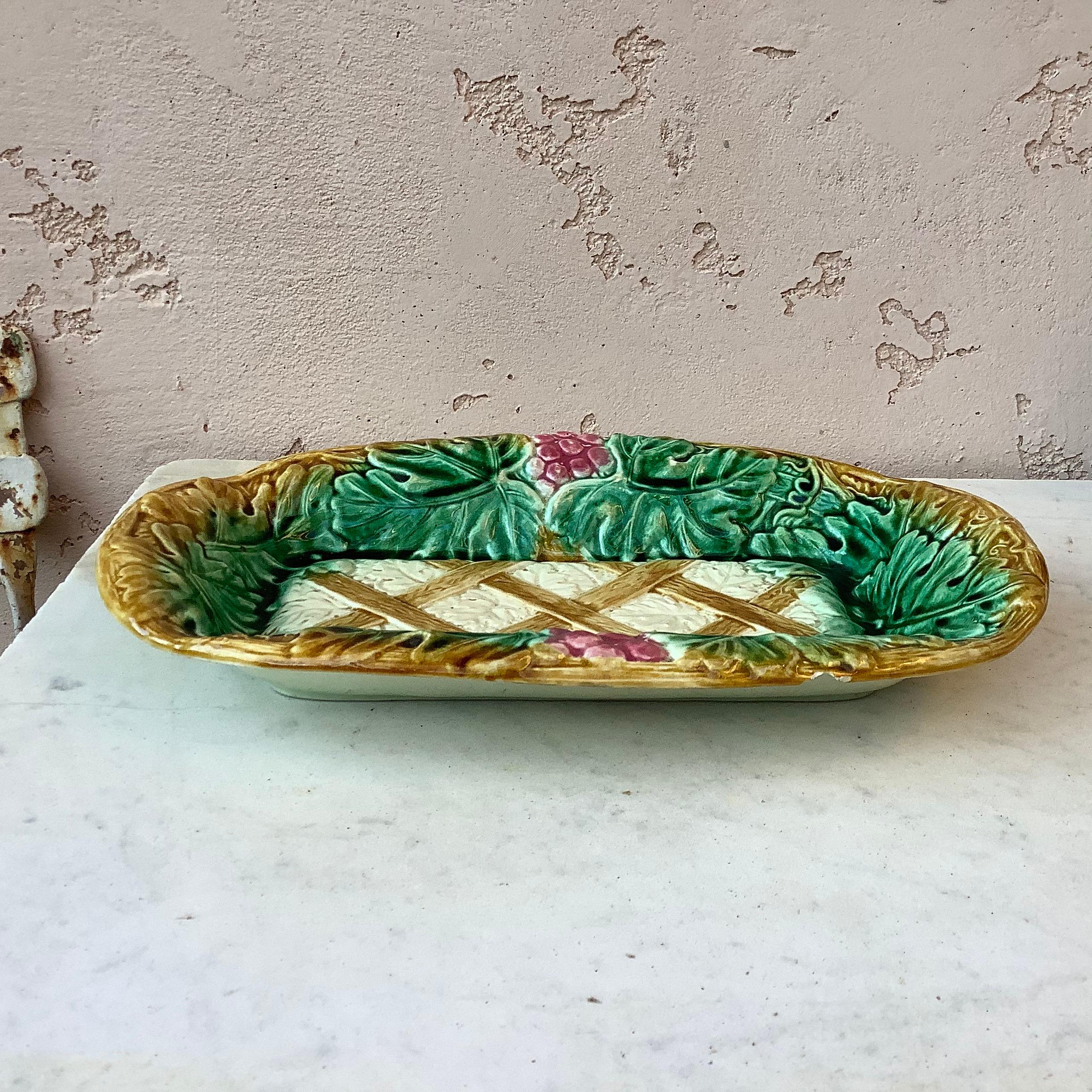 French Majolica Asparagus Platter Salins, circa 1880 For Sale