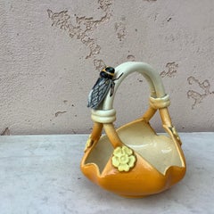 Cestino in maiolica con cicala Sicard, 1950 circa
